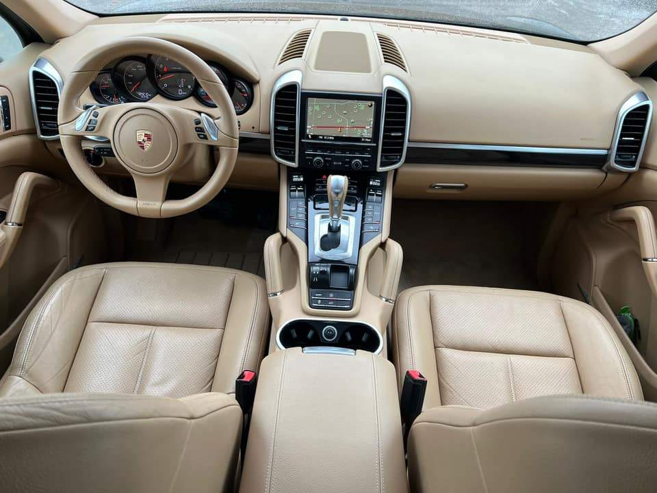 /akmautomotiveltd/2012-Porsche-Cayenne-681032006723286.jpg