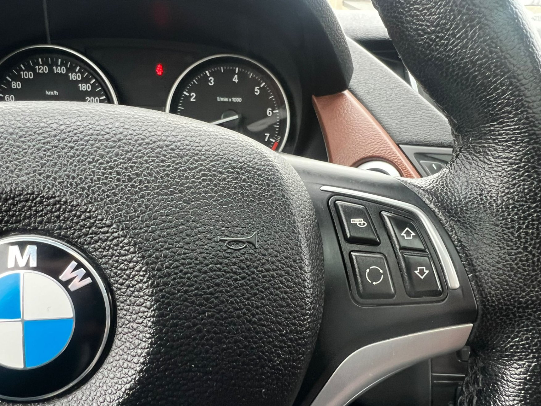 /akmautomotiveltd/2013-BMW-X1-5272747866614265.jpg