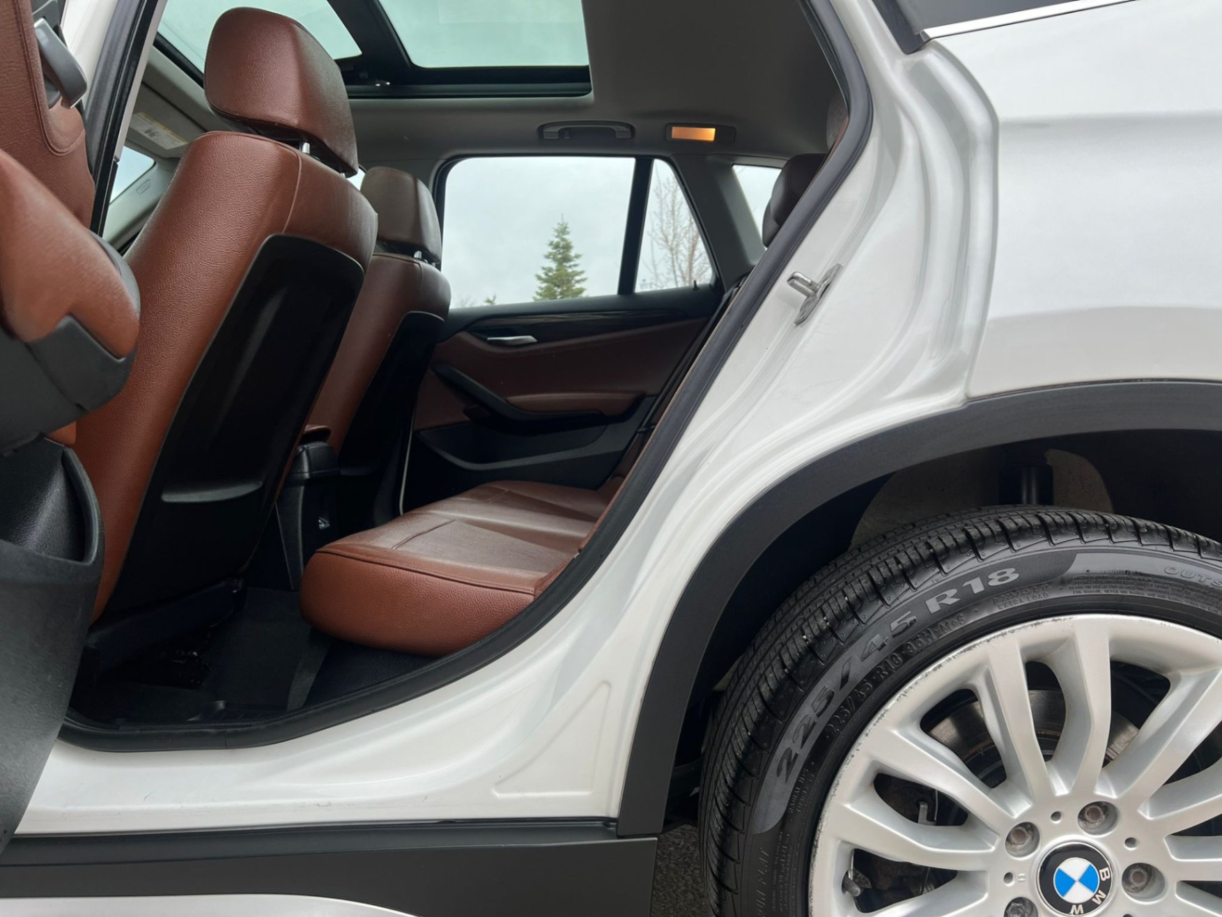 /akmautomotiveltd/2013-BMW-X1-836790422653124.jpg