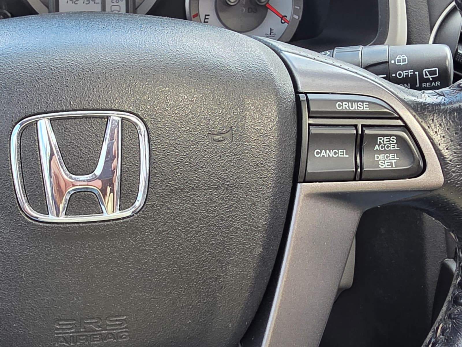 /akmautomotiveltd/2013-Honda-Pilot-33304411259352307.jpg