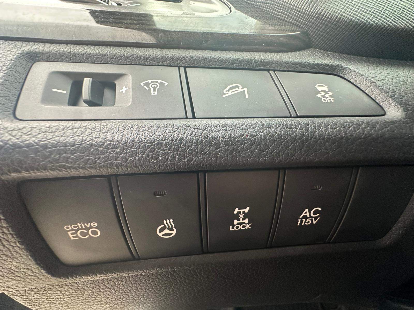 /akmautomotiveltd/2013-Hyundai-SantaFe-19843950801862054.jpg