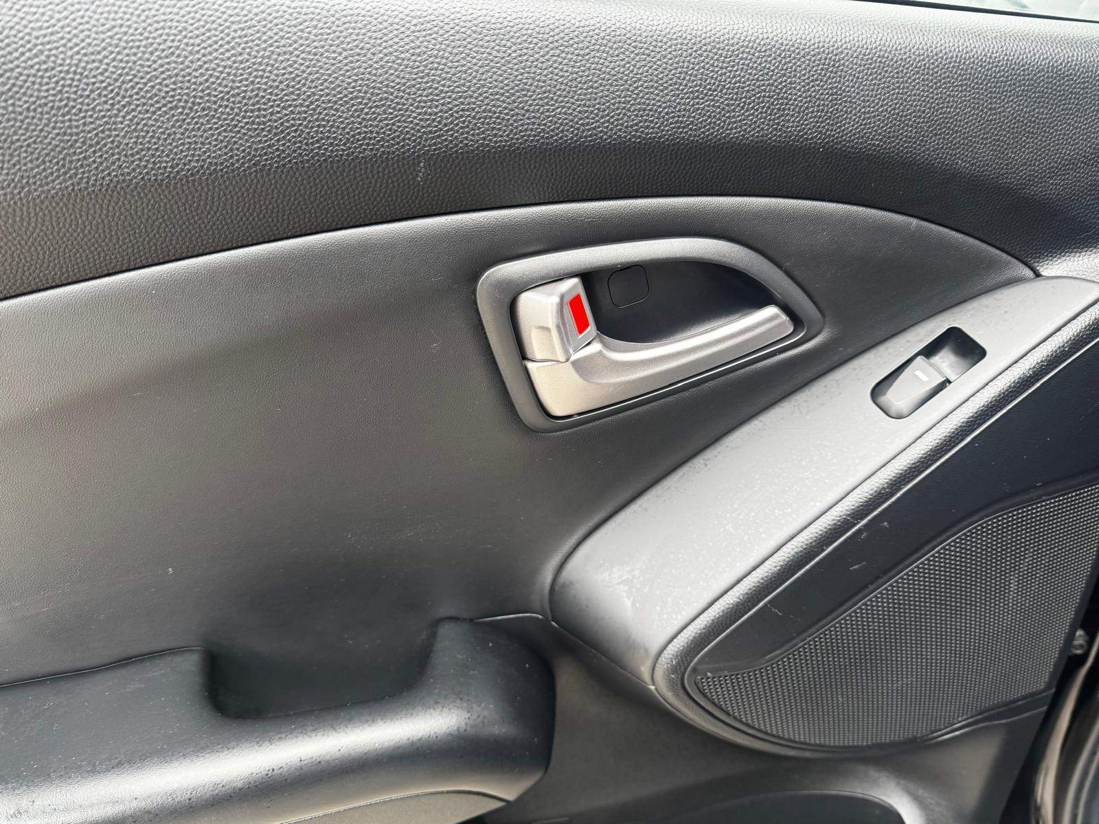 /akmautomotiveltd/2013-Hyundai-Tucson-3385907689236438.jpg