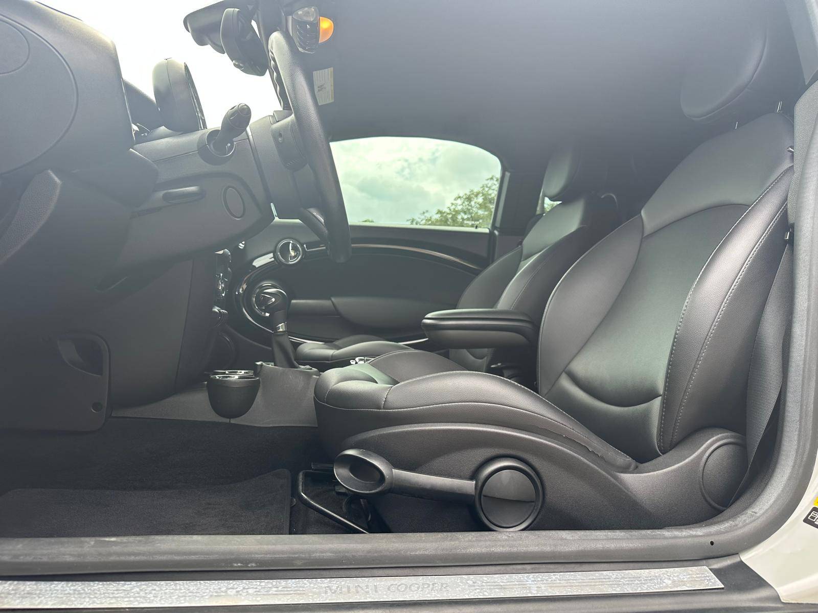 /akmautomotiveltd/2013-MINI-Cooper-30805153738424007.jpg