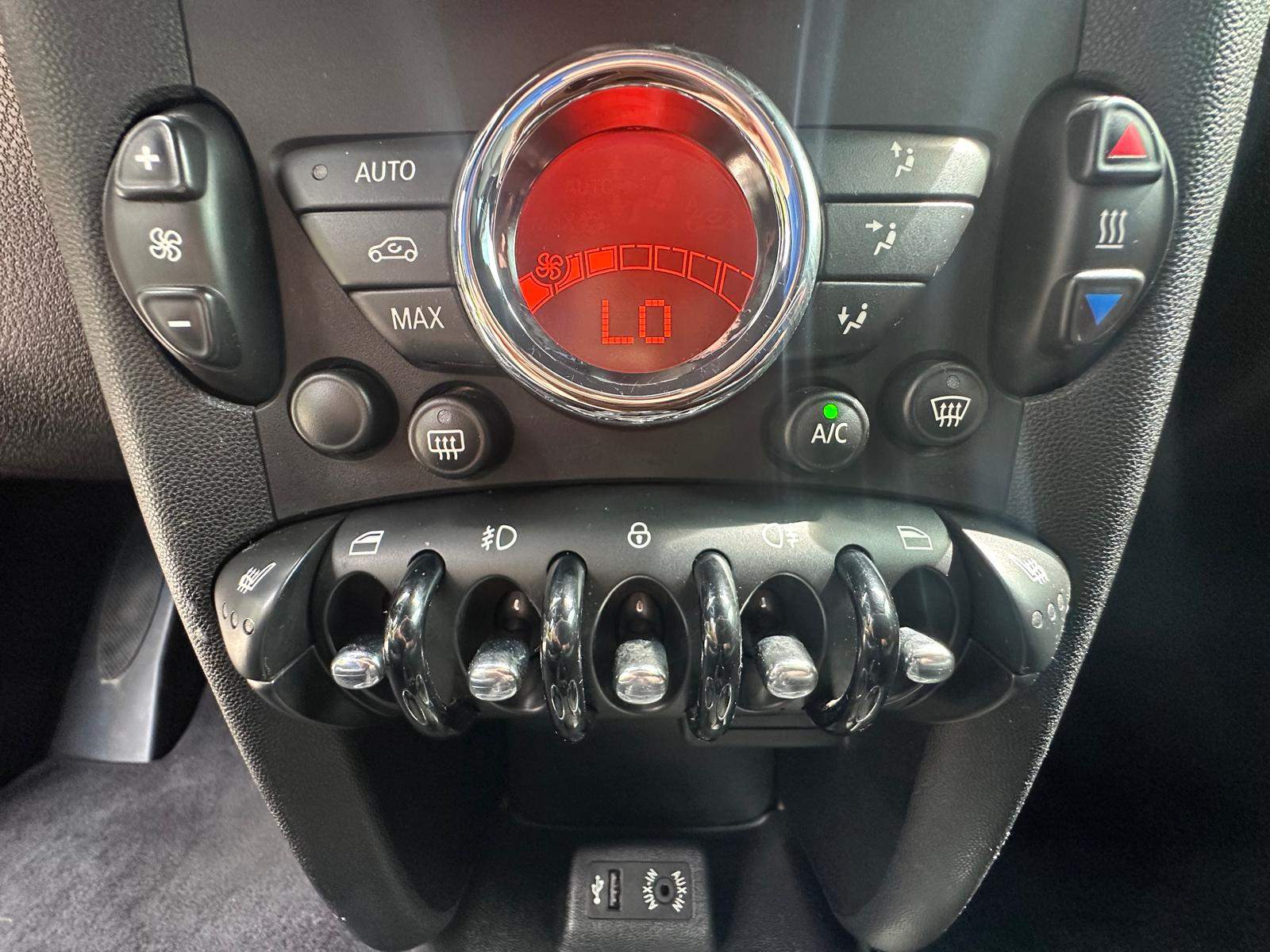 /akmautomotiveltd/2013-MINI-Cooper-5924930076548414.jpg