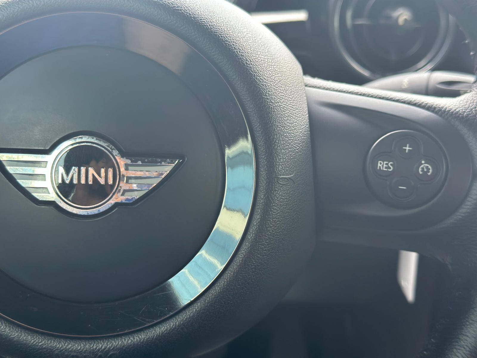 /akmautomotiveltd/2013-MINI-Cooper-8063941174890241.jpg