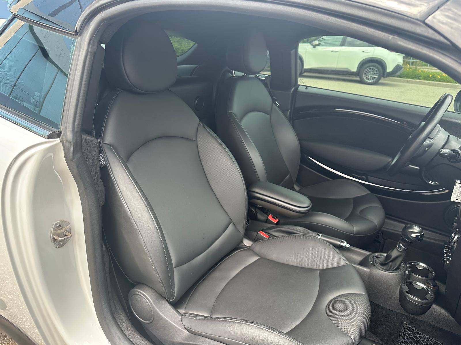/akmautomotiveltd/2013-MINI-Cooper-934999629861597.jpg