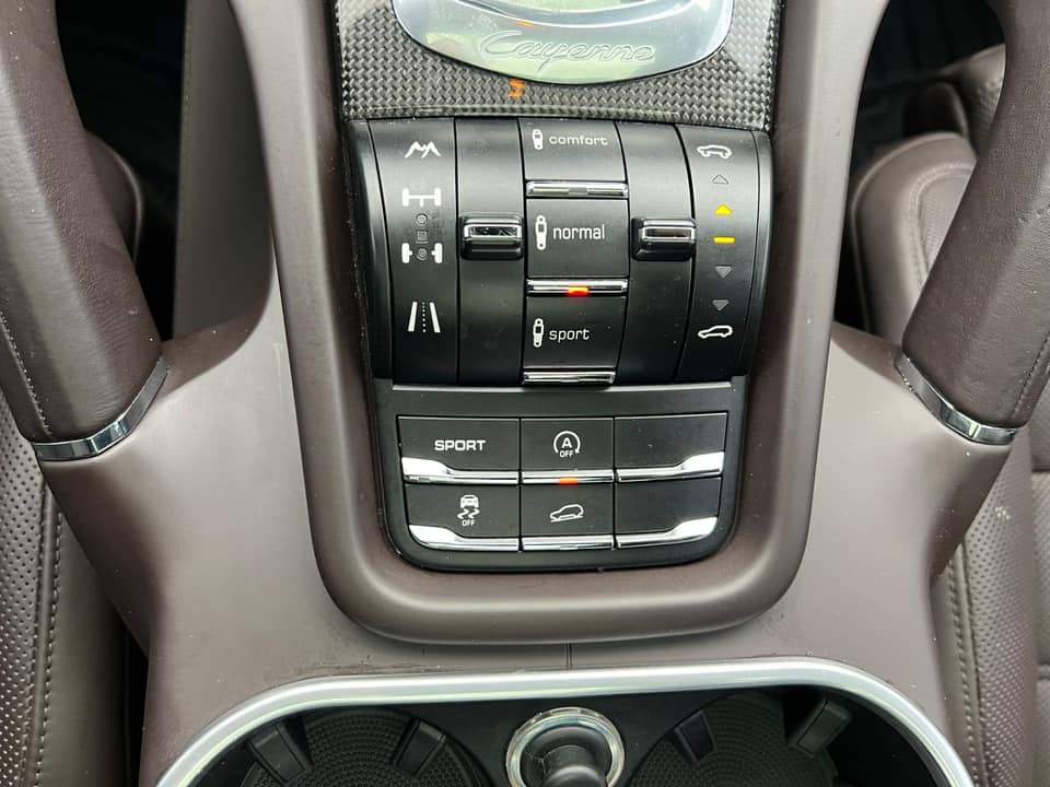 /akmautomotiveltd/2013-Porsche-Cayenne-2916825121749531.jpg