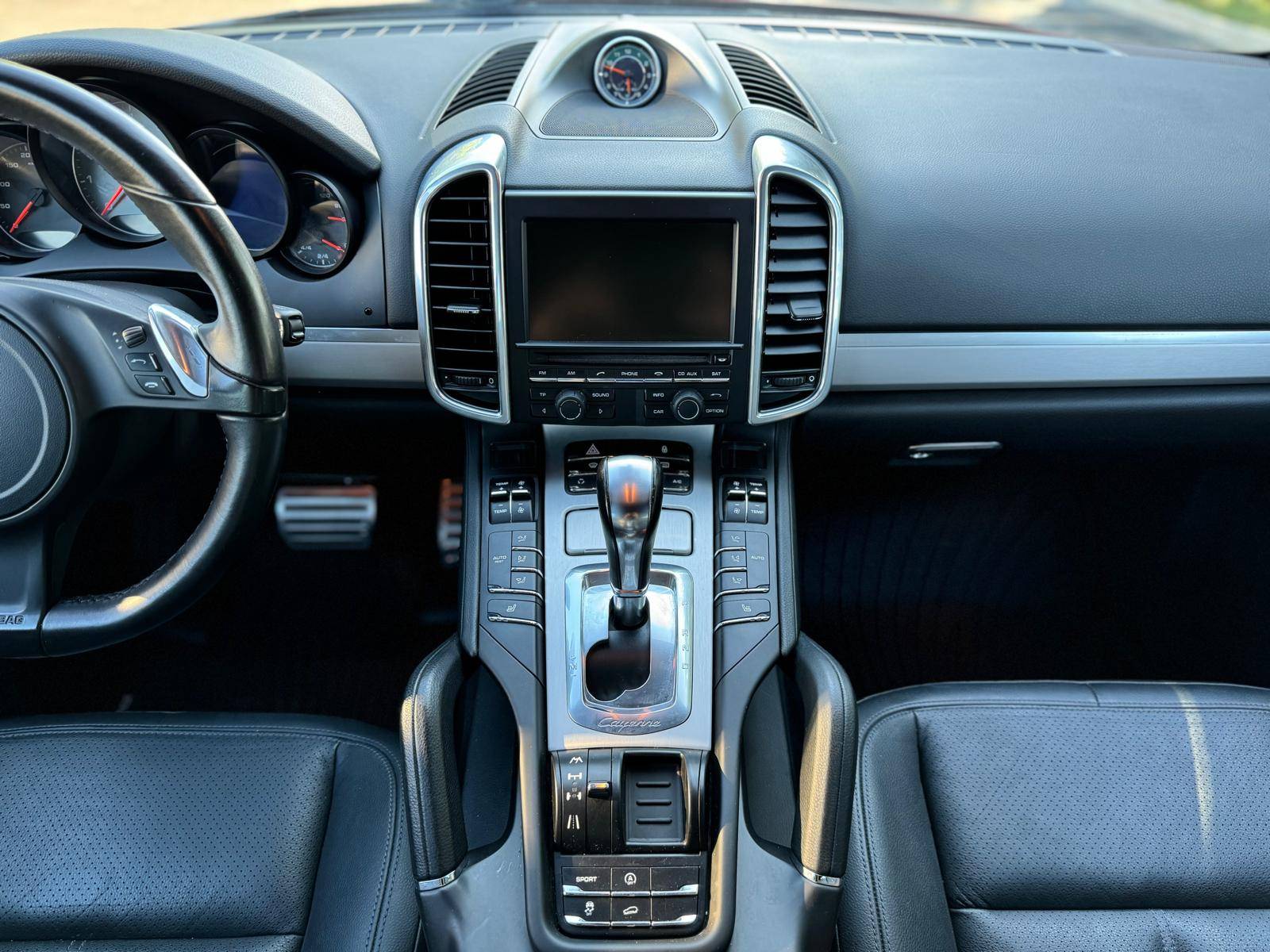 /akmautomotiveltd/2013-Porsche-Cayenne-7965915249337445.jpg