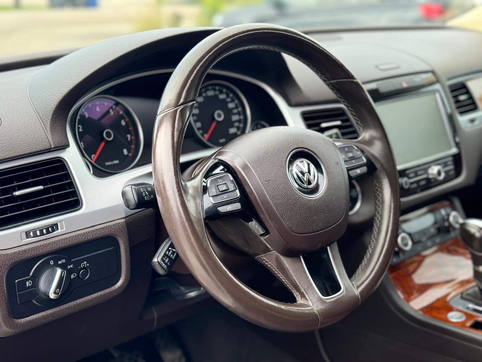 /akmautomotiveltd/2013-Volkswagen-Touareg-8361524545117354.jpg