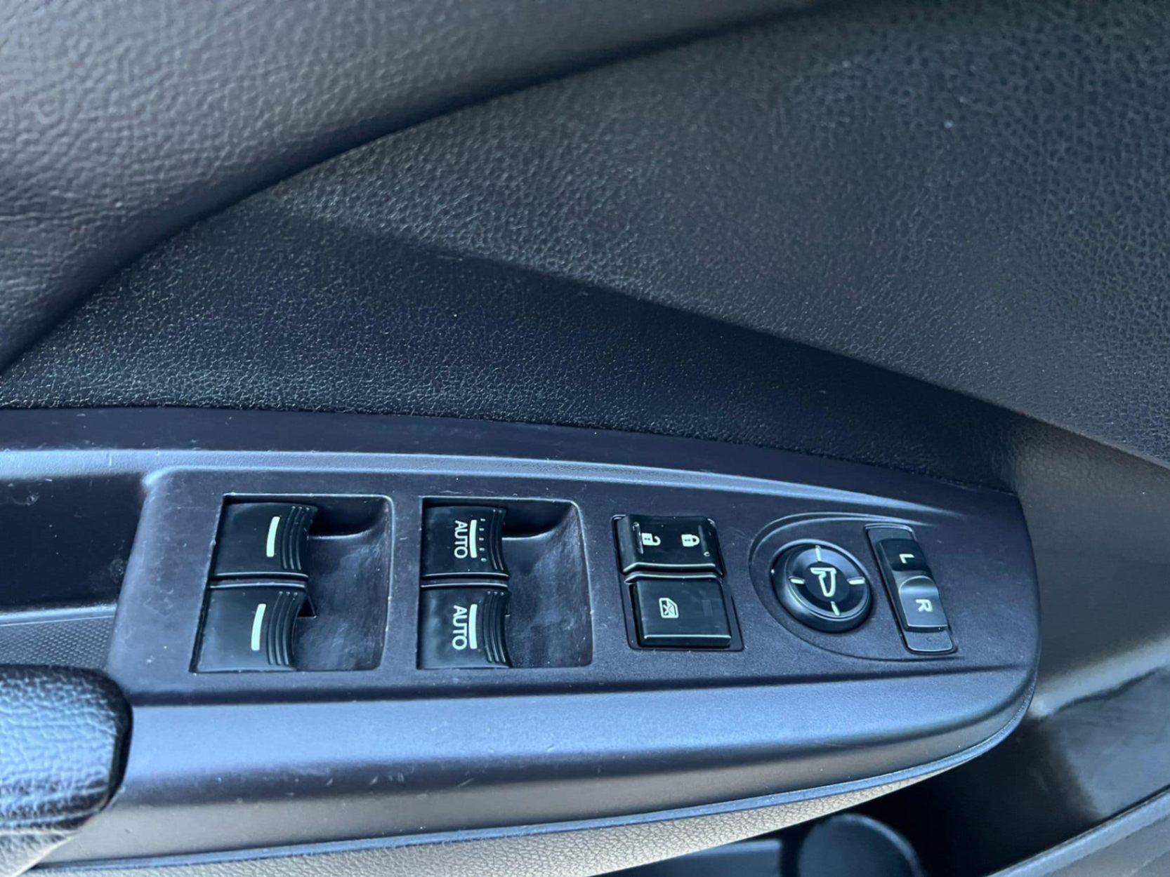 /akmautomotiveltd/2014-Acura-RDX-11156956160846732.jpg