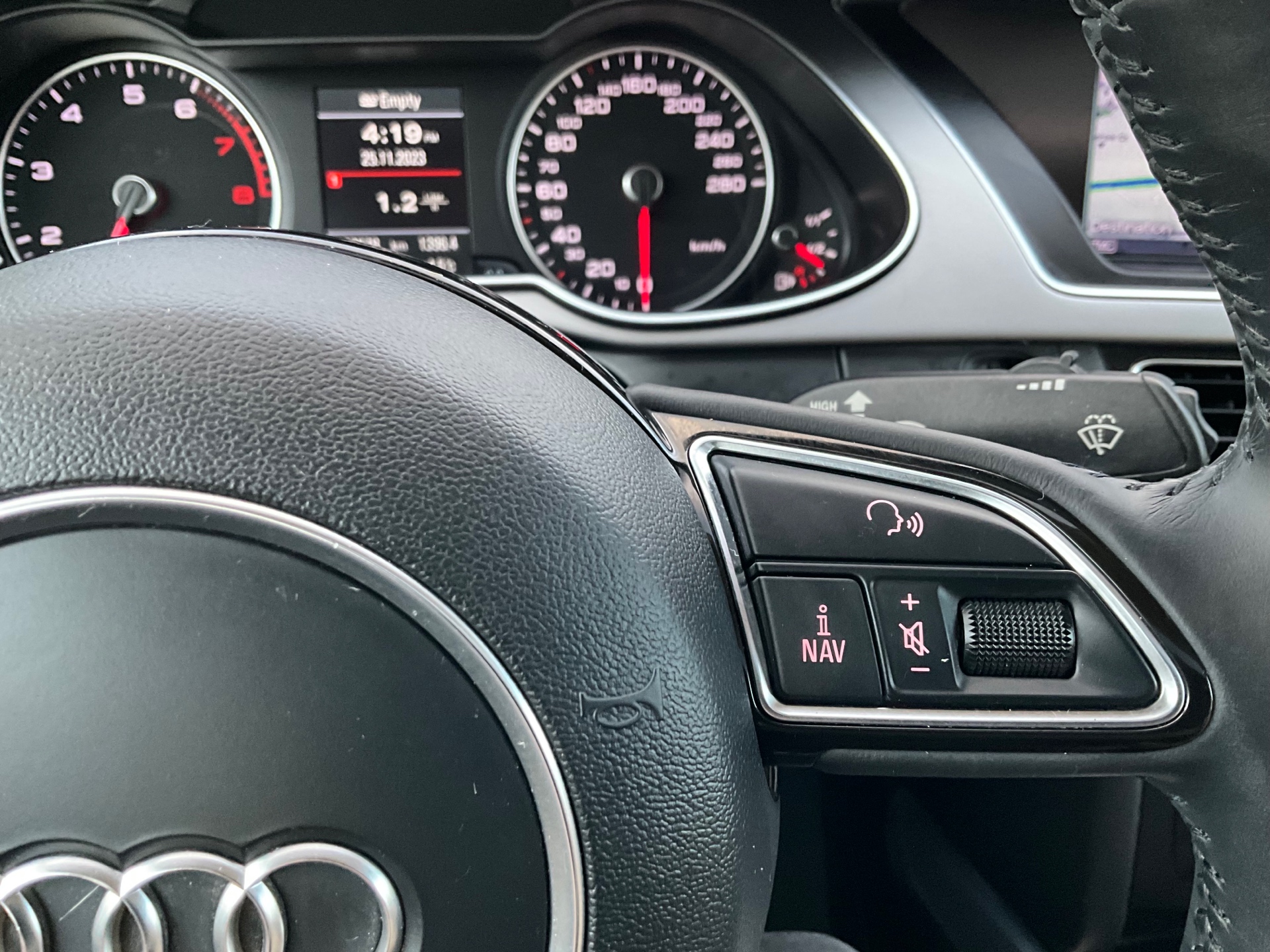 /akmautomotiveltd/2014-Audi-A4-8314756960295395.jpg