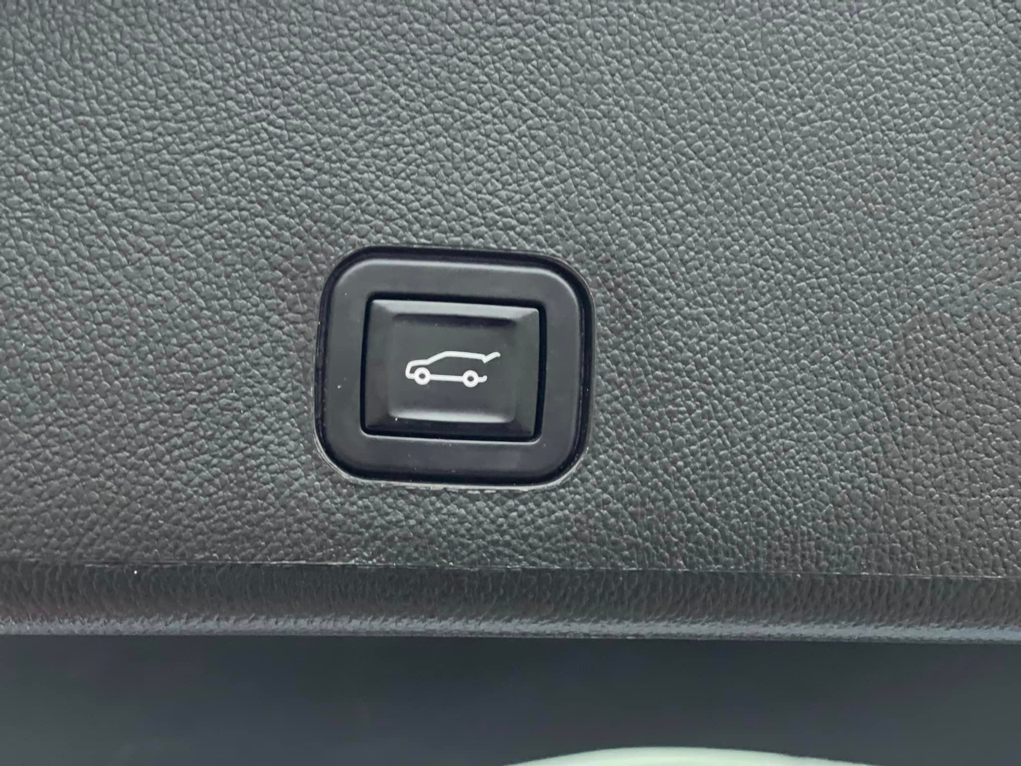 /akmautomotiveltd/2014-Cadillac-SRX-6978154462878565.jpg