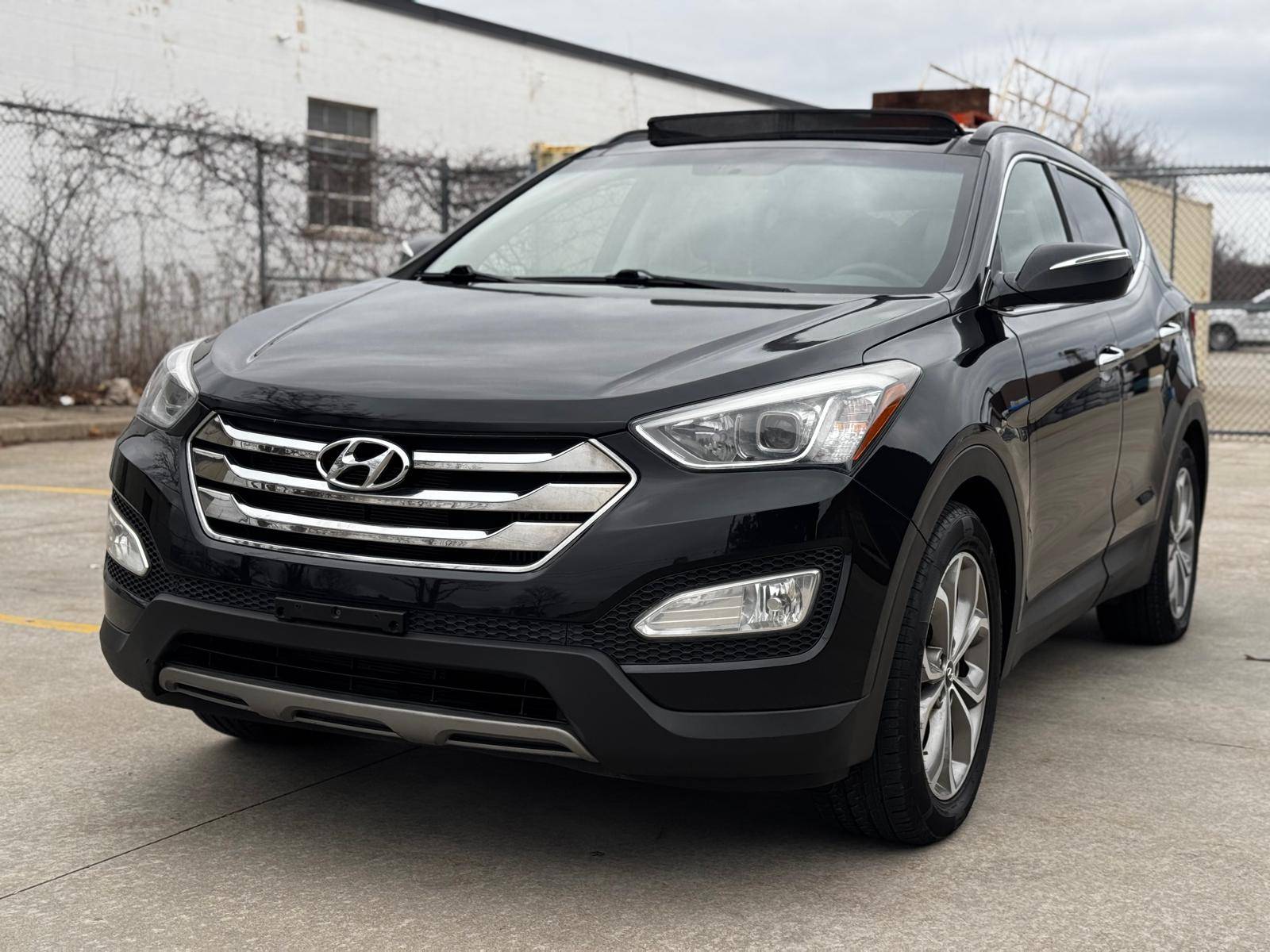 /akmautomotiveltd/2014-Hyundai-SantaFe-15063072077307793.jpg