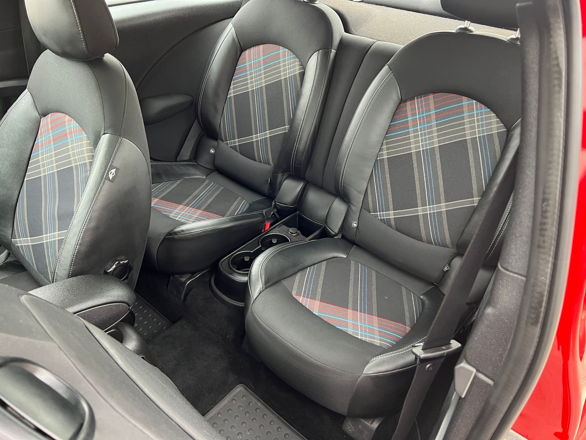 /akmautomotiveltd/2014-MINI-CooperPaceman-7116891771580802.jpg