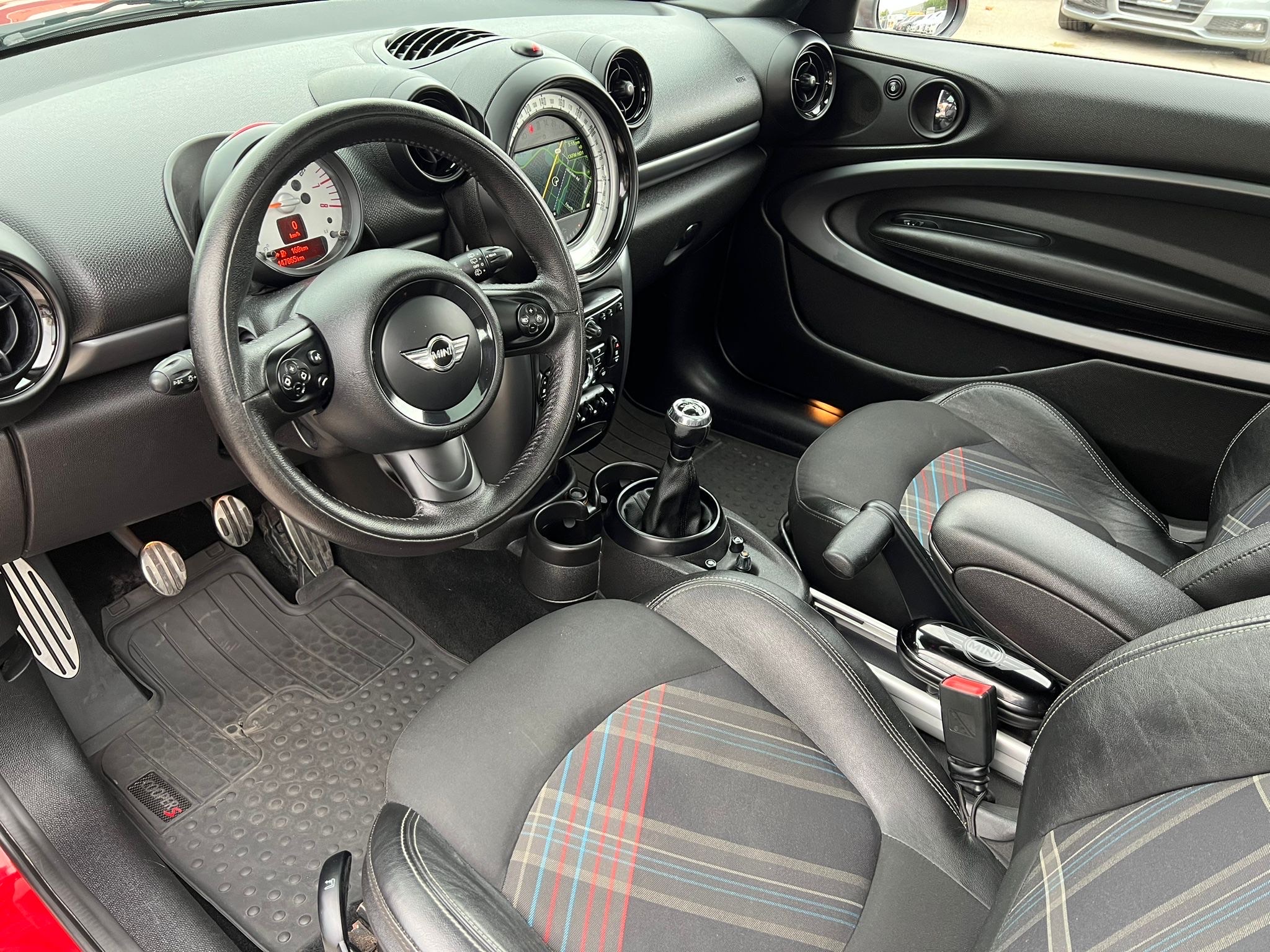 /akmautomotiveltd/2014-MINI-CooperPaceman-777200088059762.jpg