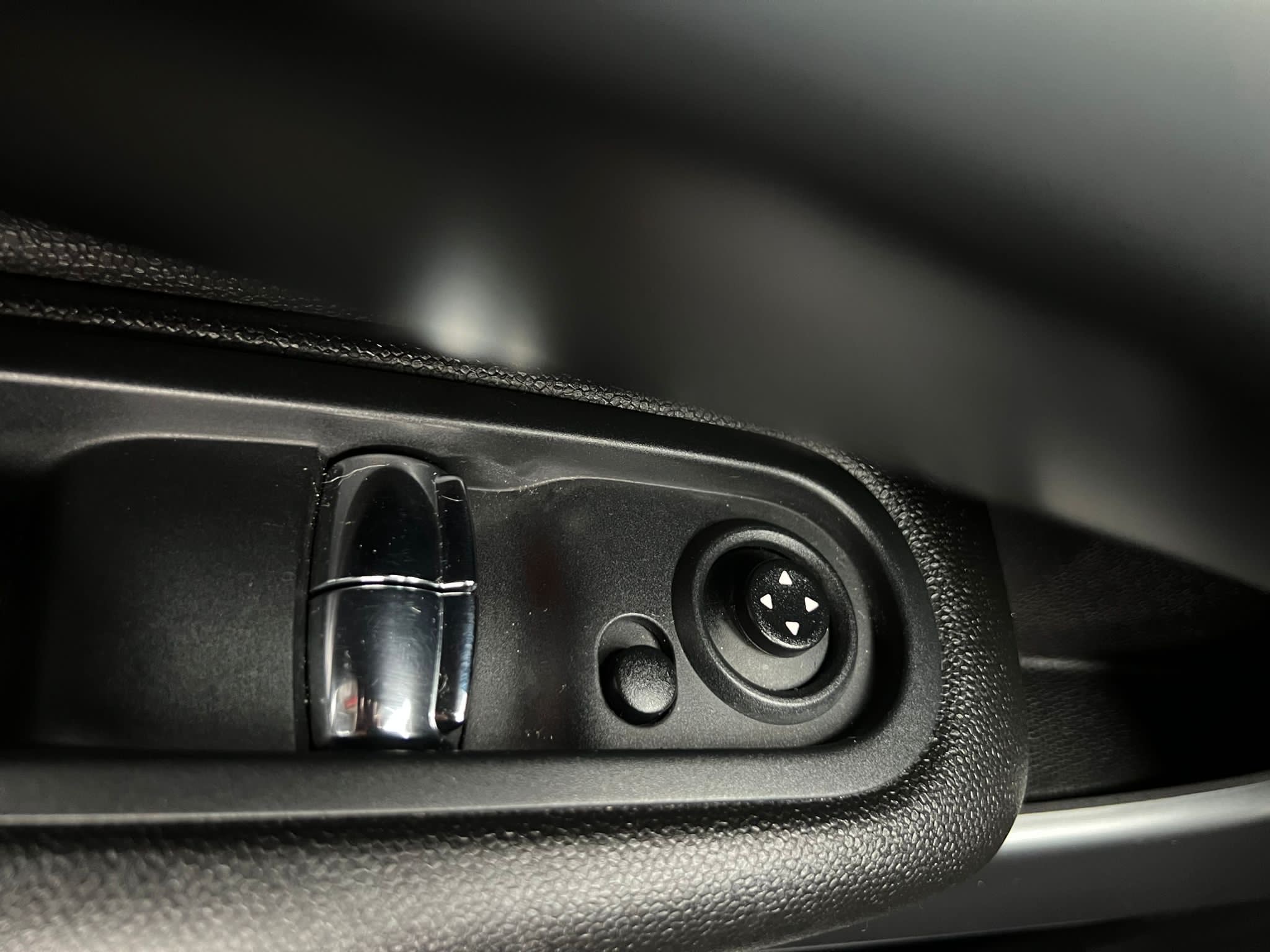 /akmautomotiveltd/2014-MINI-CooperPaceman-8161950559129276.jpg