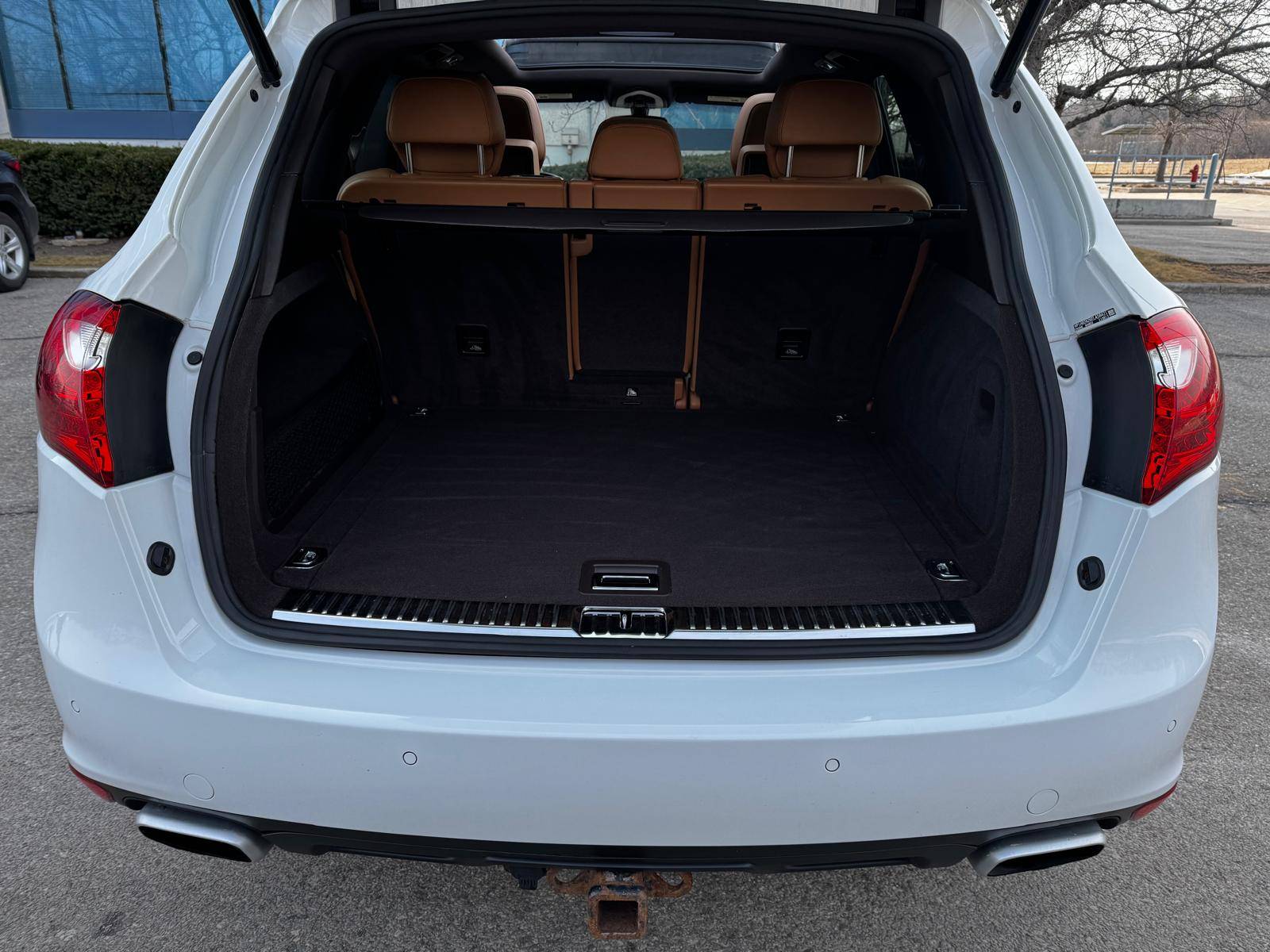 /akmautomotiveltd/2014-Porsche-Cayenne-6088923723421087.jpg
