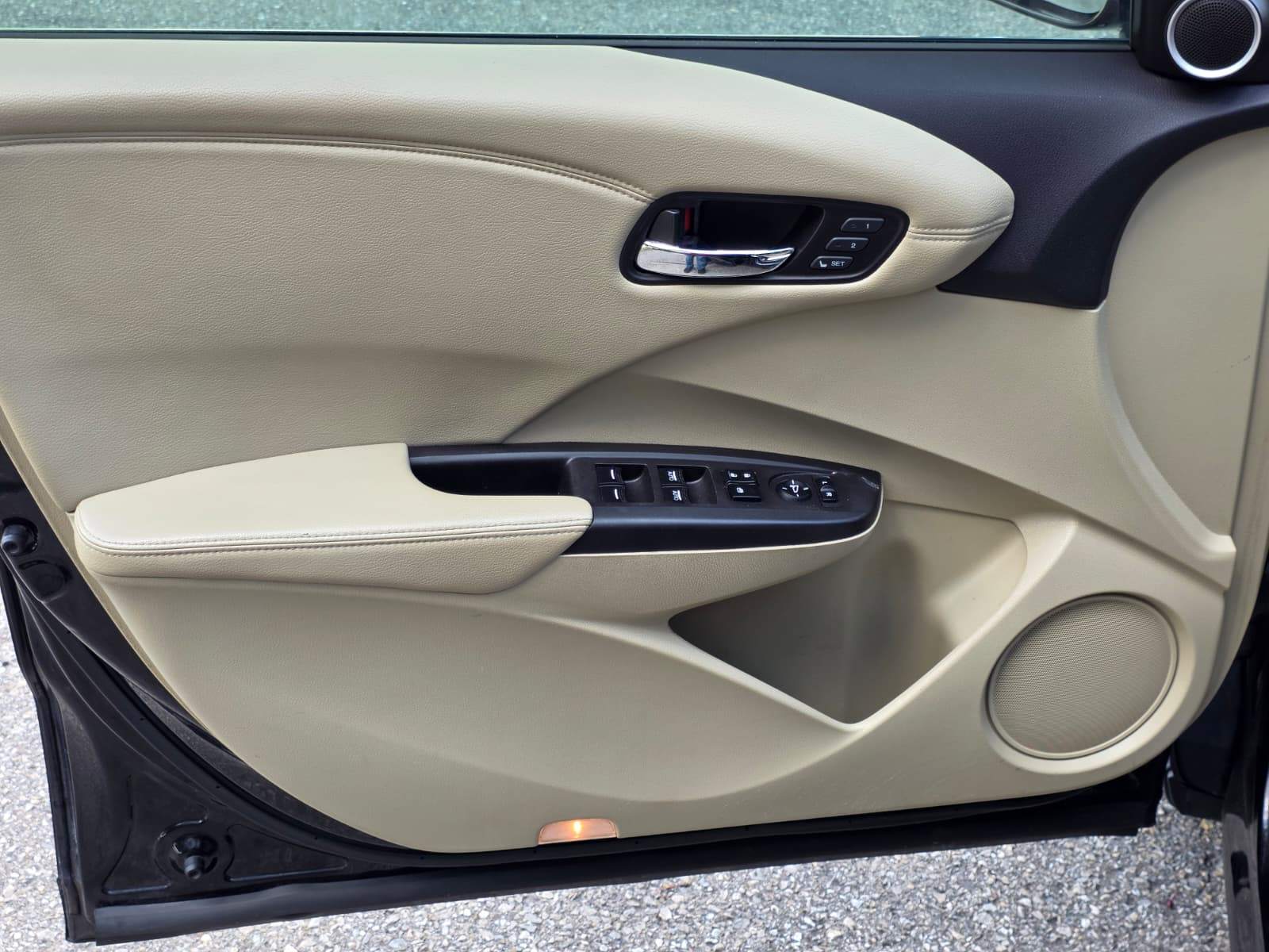 /akmautomotiveltd/2015-Acura-RDX-21978024634092463.jpg