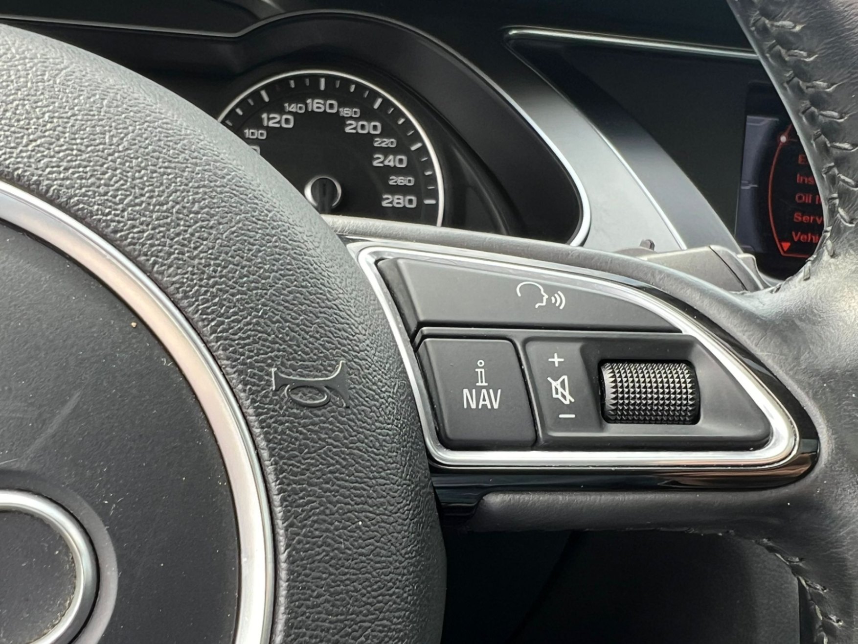 /akmautomotiveltd/2015-Audi-A4-07122564617093685.jpg