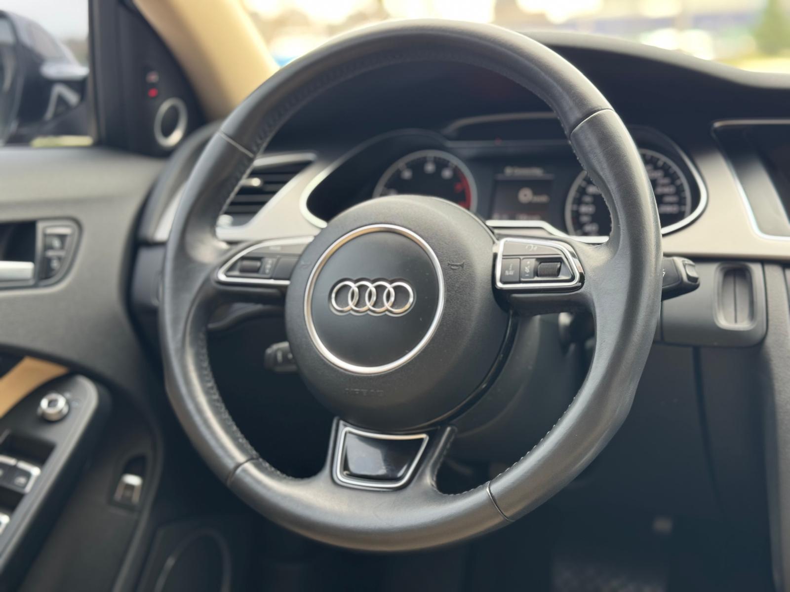 /akmautomotiveltd/2015-Audi-A4-62661856042173.jpg