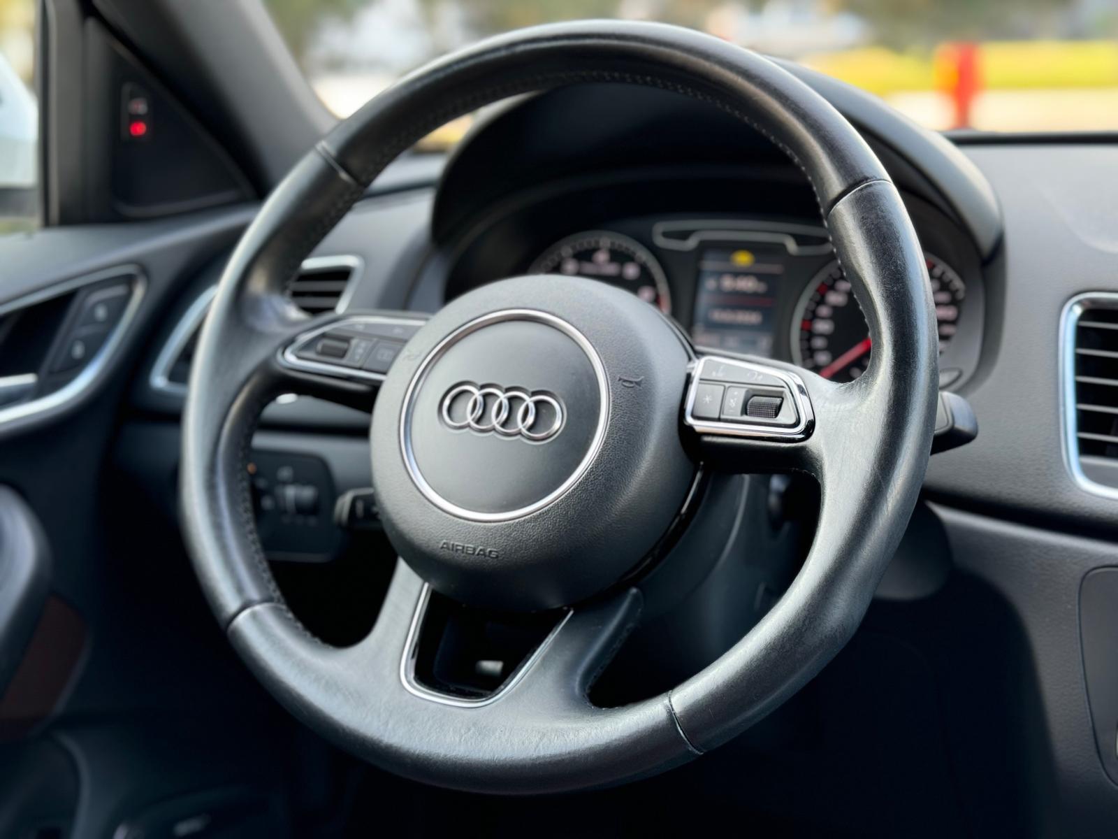 /akmautomotiveltd/2015-Audi-Q3-7905940535389073.jpg