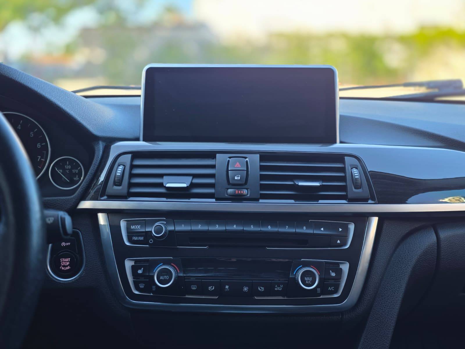 /akmautomotiveltd/2015-BMW-320i-8943083336056623.jpg
