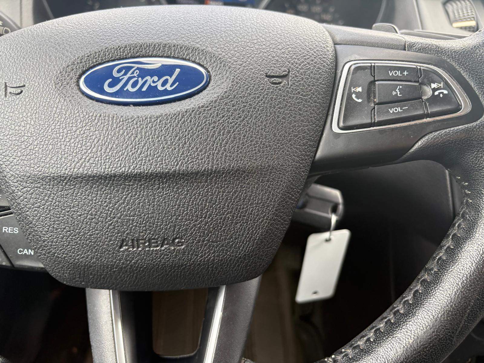 /akmautomotiveltd/2015-Ford-Focus-47525909919557807.jpg