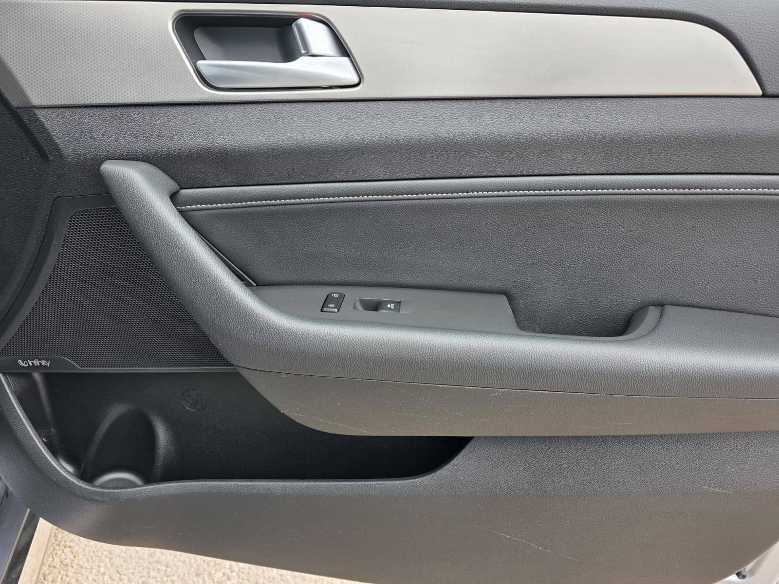 /akmautomotiveltd/2015-Hyundai-Sonata-5288589641132095.jpg
