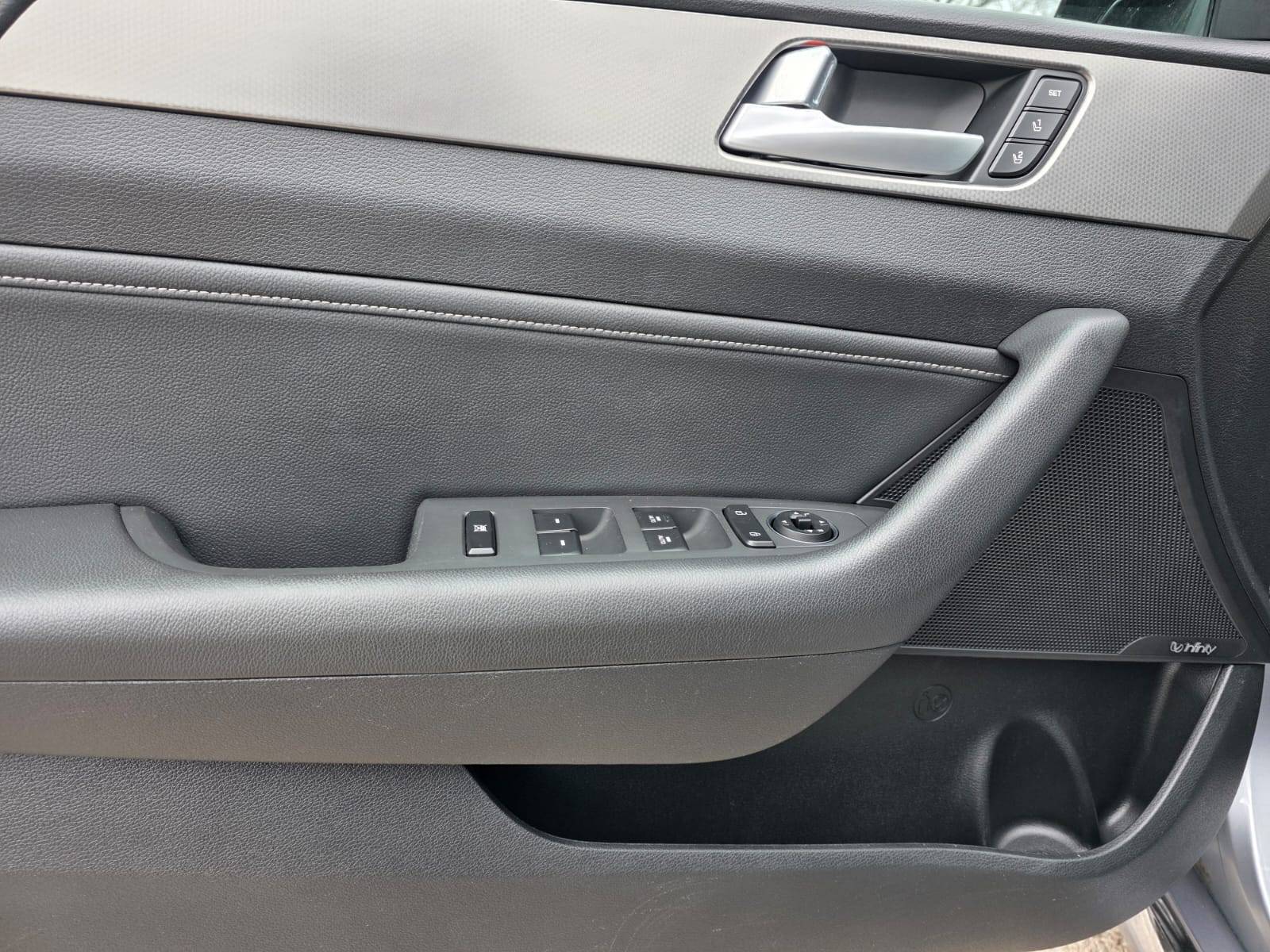 /akmautomotiveltd/2015-Hyundai-Sonata-9728844935846808.jpg