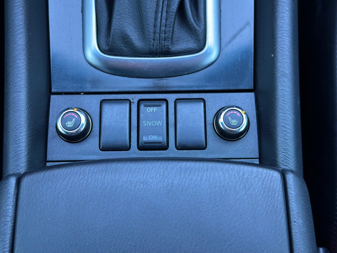 /akmautomotiveltd/2015-Infiniti-QX50-5161059459181052.jpg