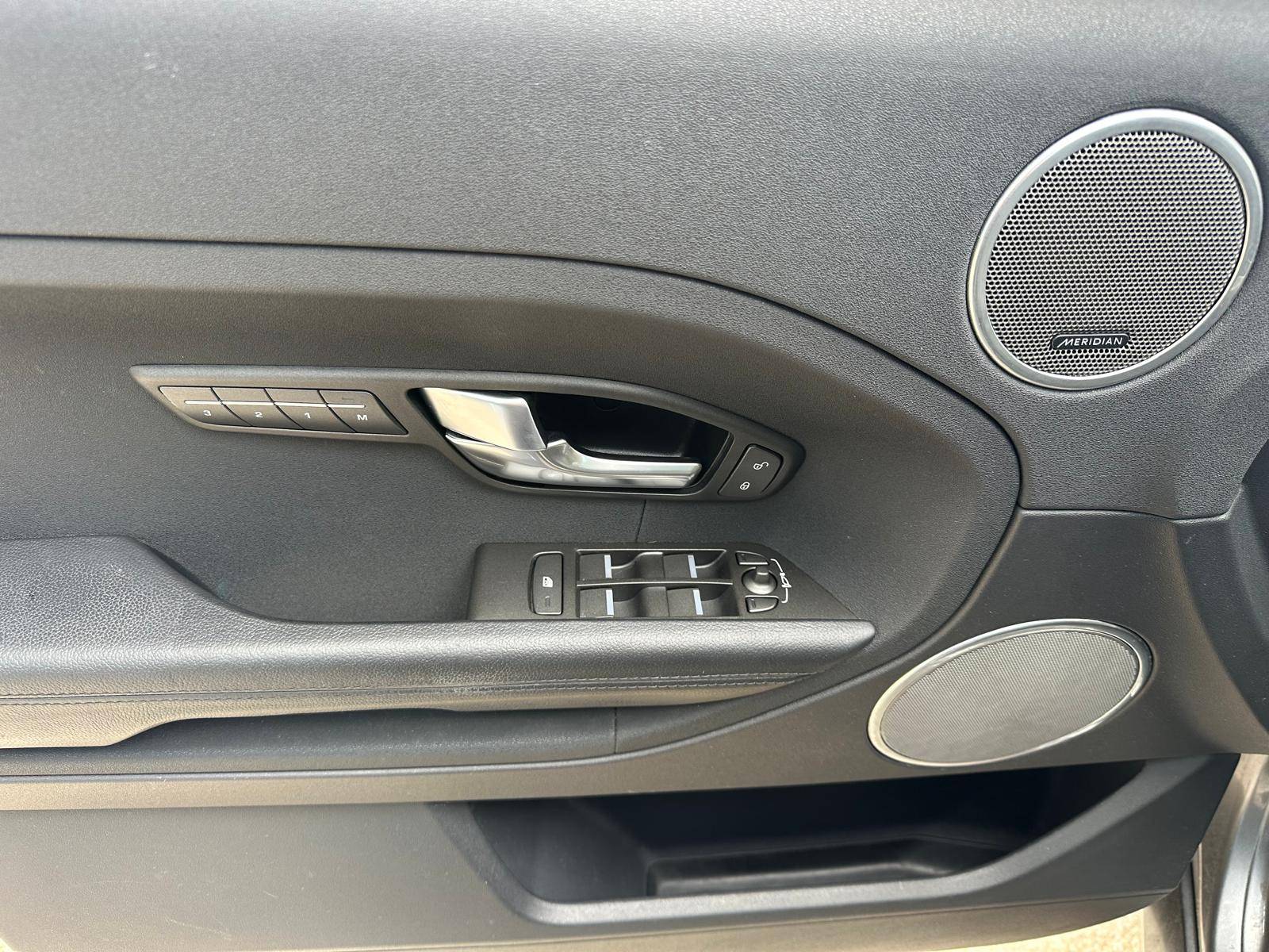 /akmautomotiveltd/2015-LandRover-RangeRover-11177537722667985.jpg