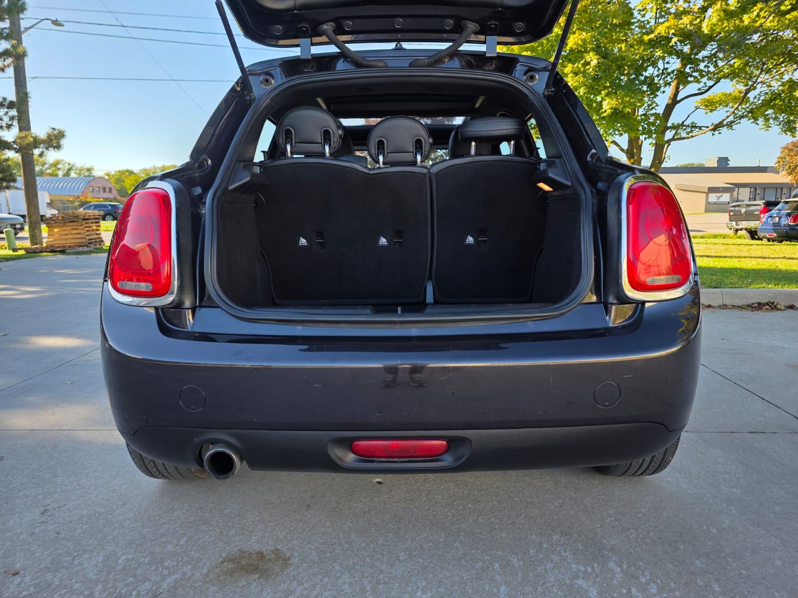 /akmautomotiveltd/2015-MINI-Cooper5-7102947085791105.jpg