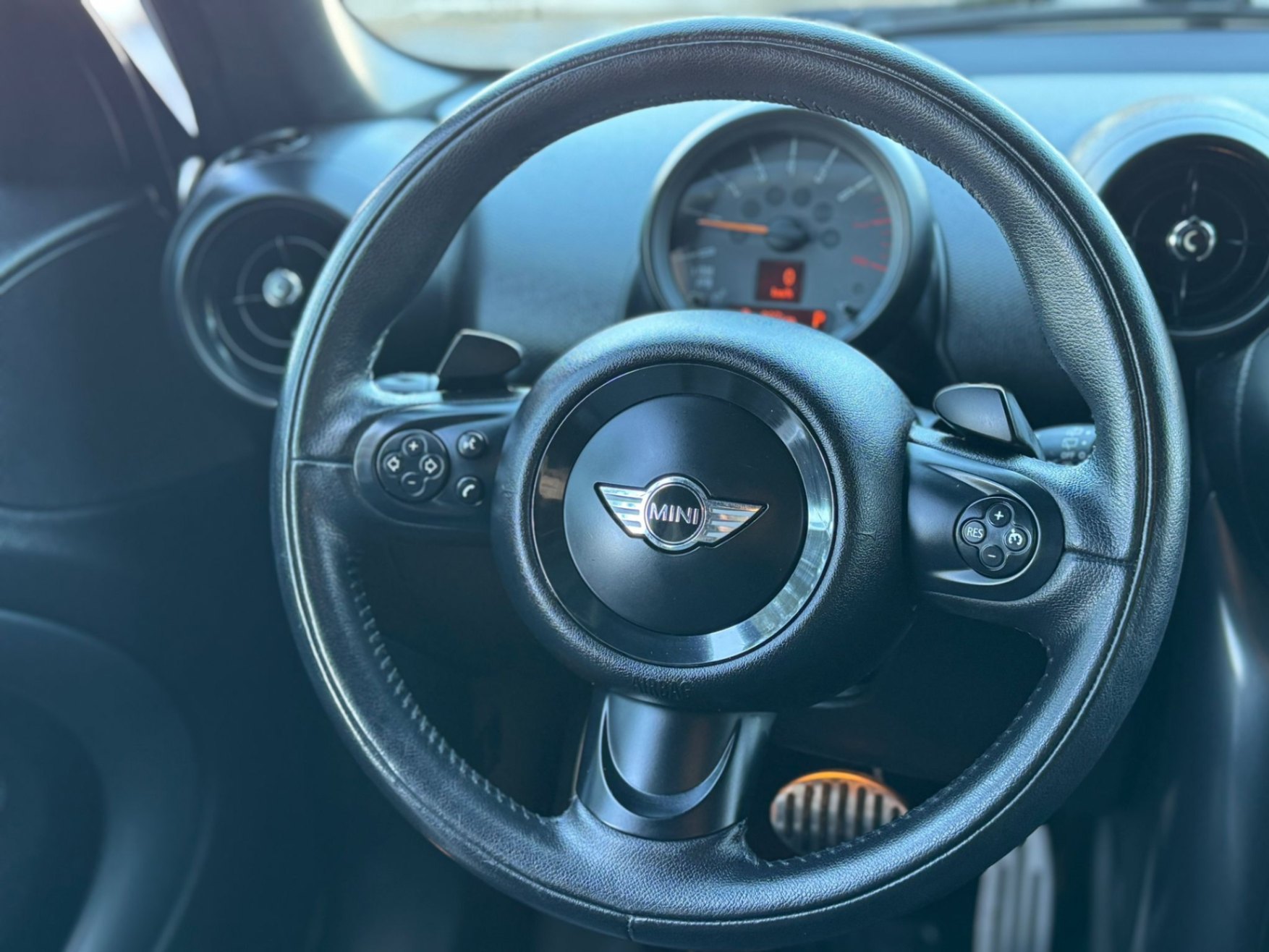 /akmautomotiveltd/2015-MINI-CooperCountryman-1714546386653879.jpg