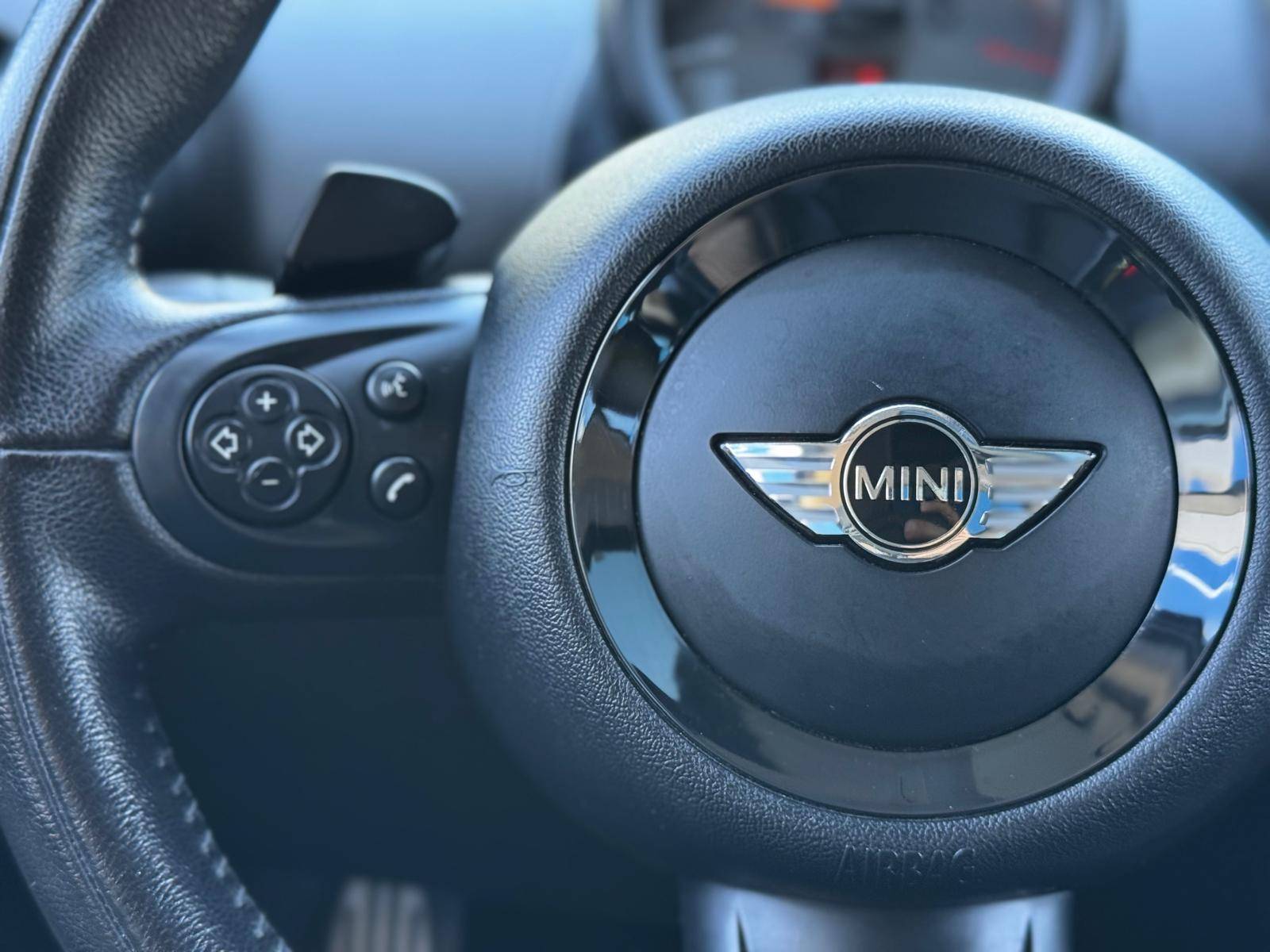 /akmautomotiveltd/2015-MINI-CooperCountryman-5598987983145234.jpg
