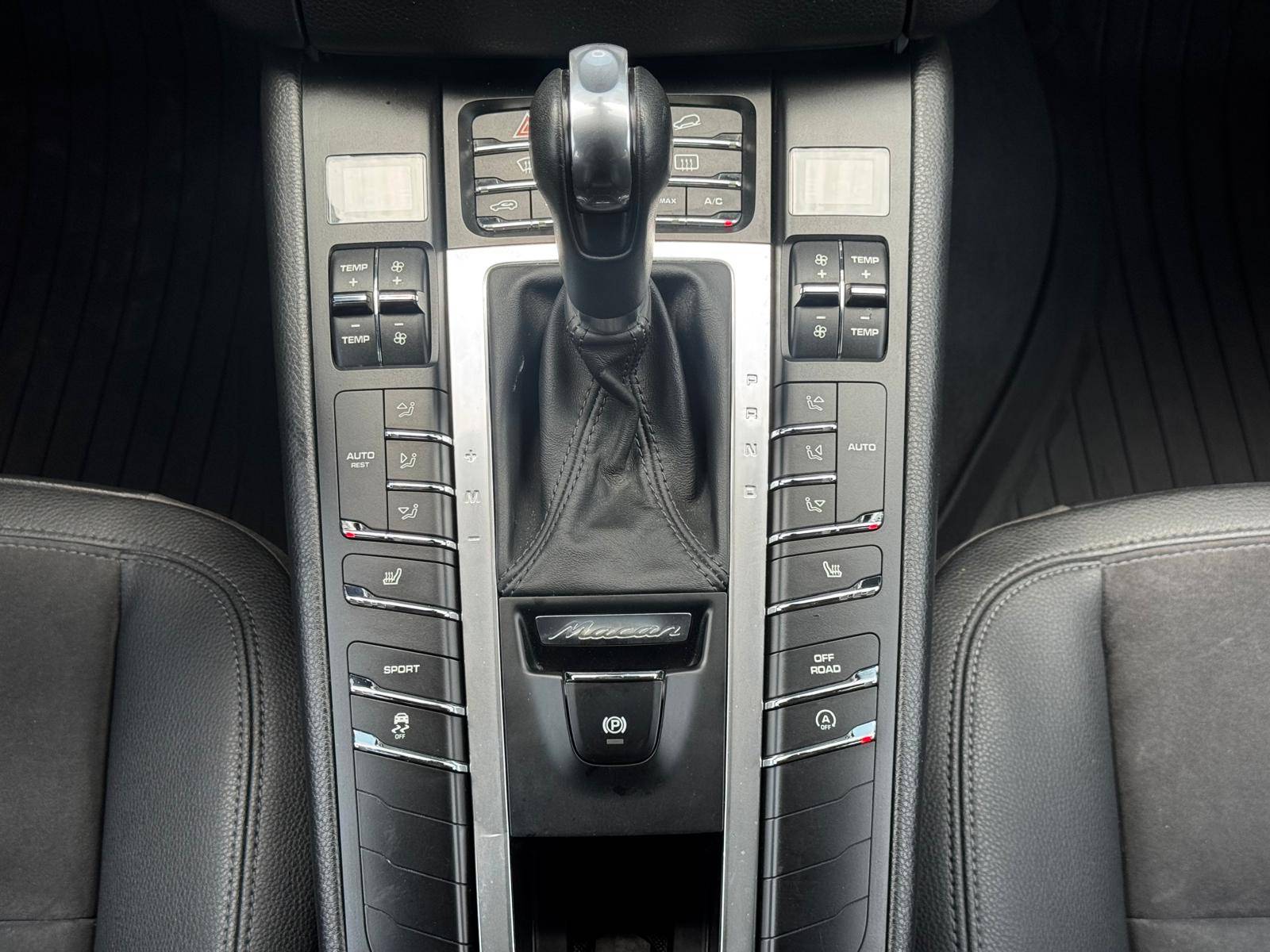 /akmautomotiveltd/2015-Porsche-Macan-5928713182525491.jpg