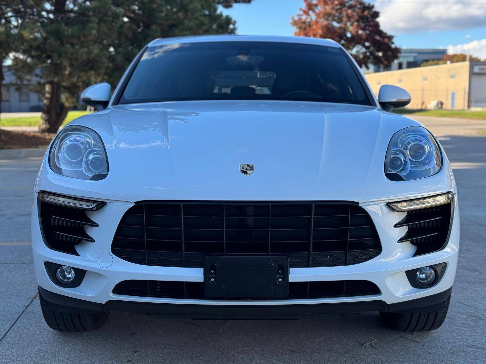 /akmautomotiveltd/2015-Porsche-Macan-8600551984001046.jpg