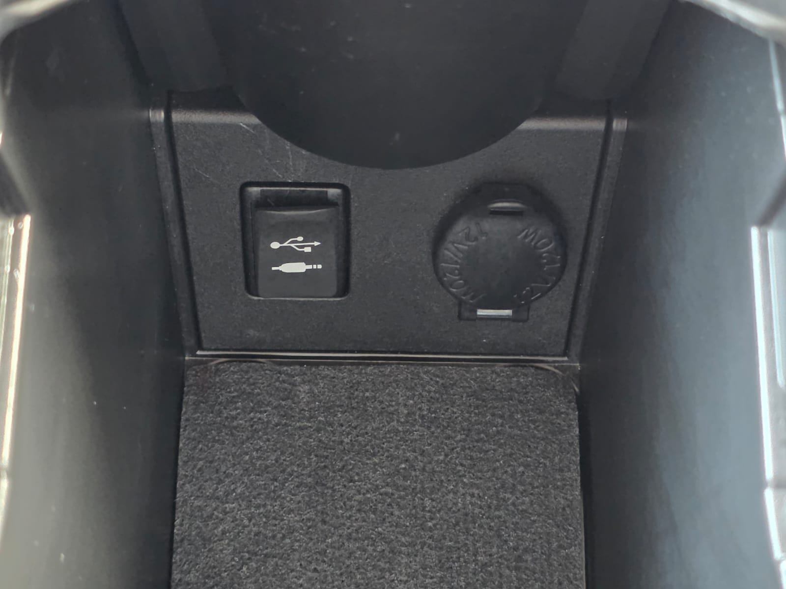 /akmautomotiveltd/2015-Toyota-Prius-5794174408816166.jpg