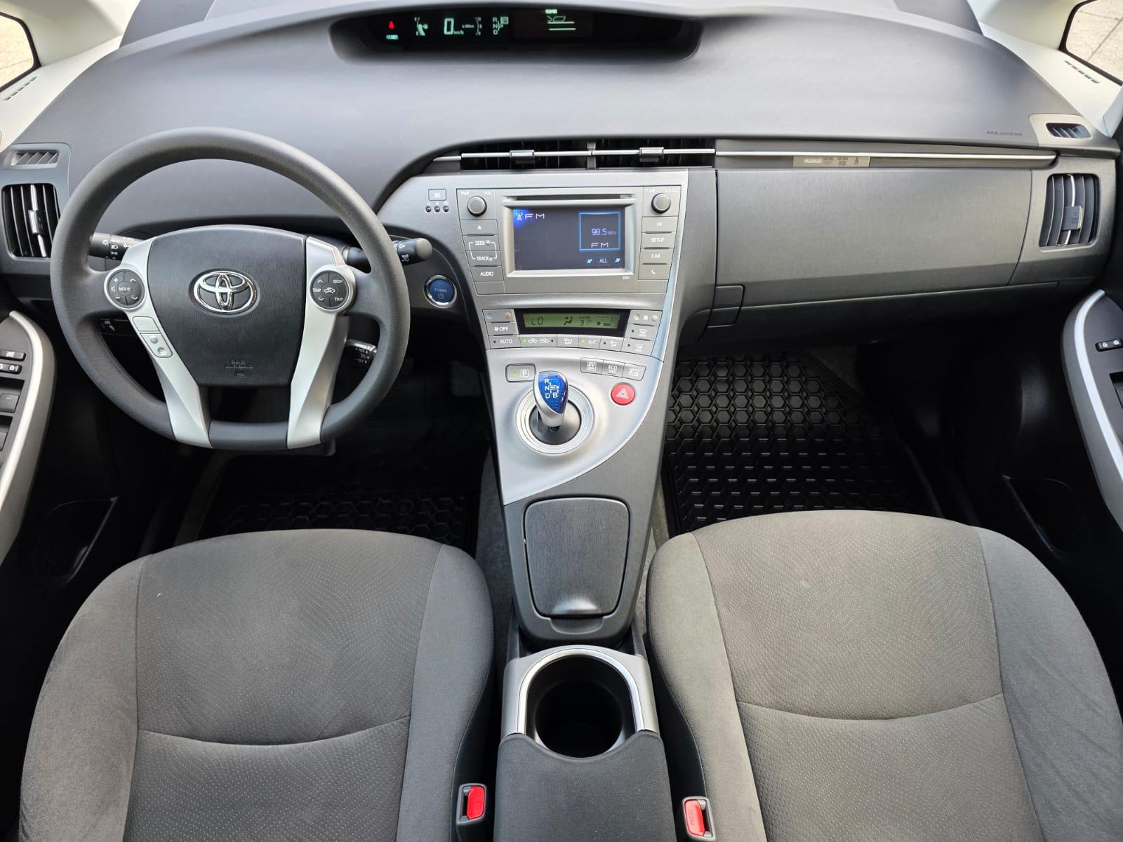 /akmautomotiveltd/2015-Toyota-Prius-8985517168907533.jpg