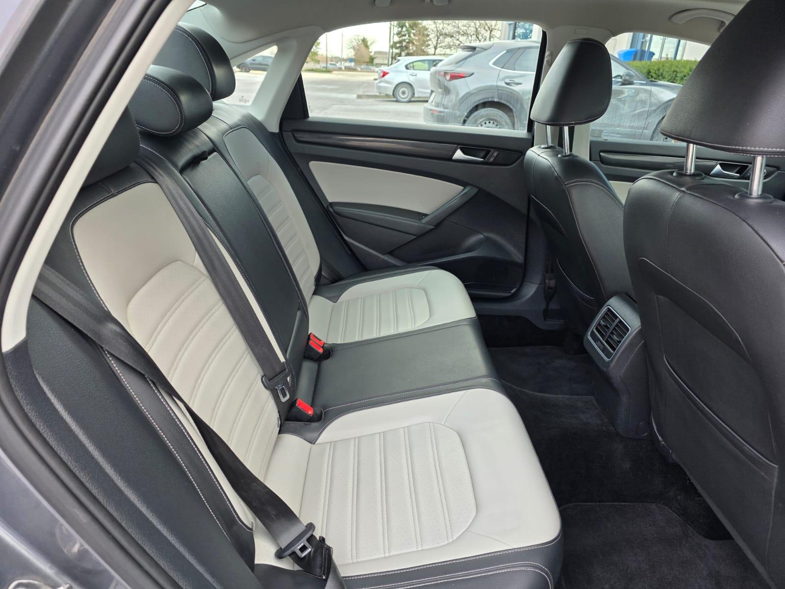 /akmautomotiveltd/2015-Volkswagen-Passat-6677000905078903.jpg