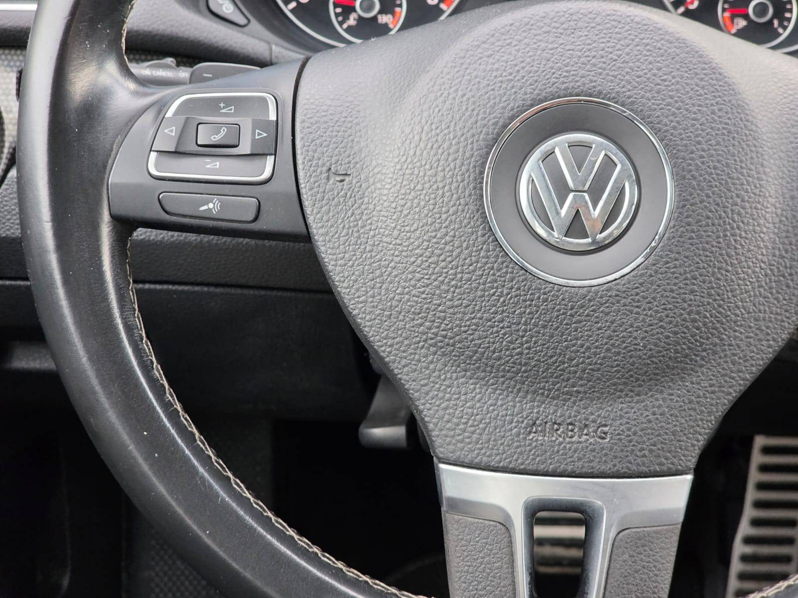 /akmautomotiveltd/2015-Volkswagen-Passat-8128985319637403.jpg