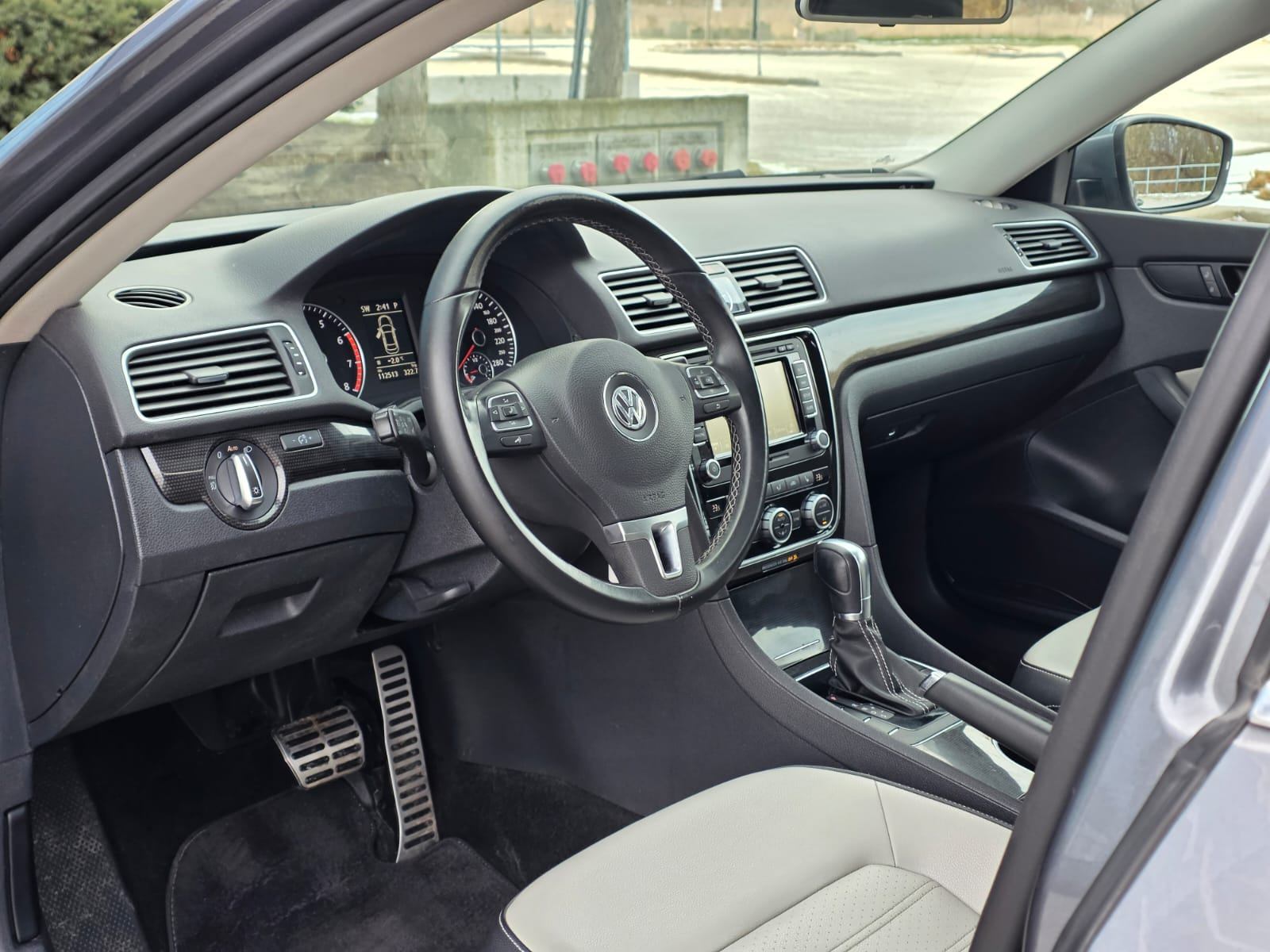 /akmautomotiveltd/2015-Volkswagen-Passat-8970536859183047.jpg