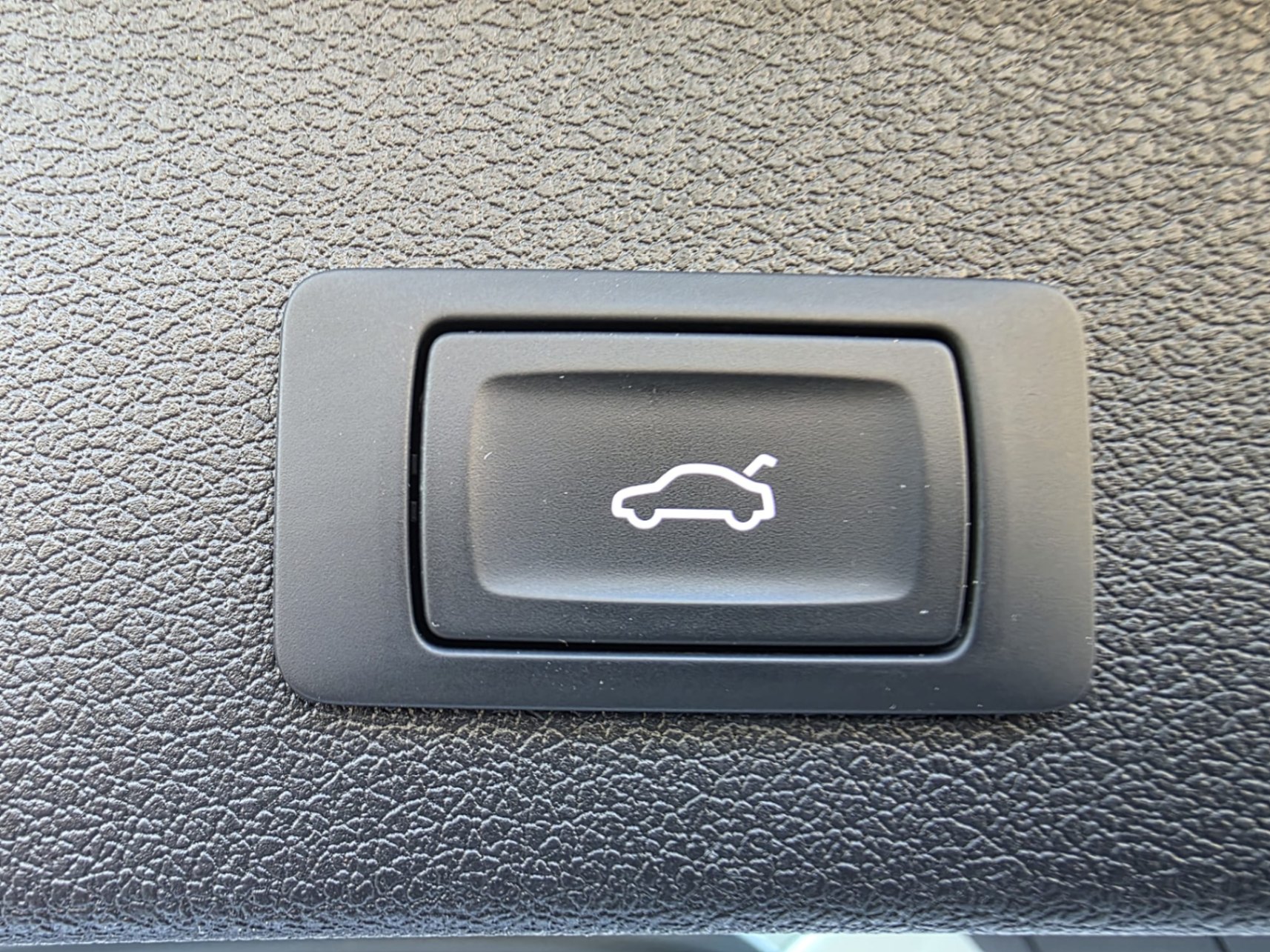 /akmautomotiveltd/2016-Audi-Q5-19580102076728845.jpg
