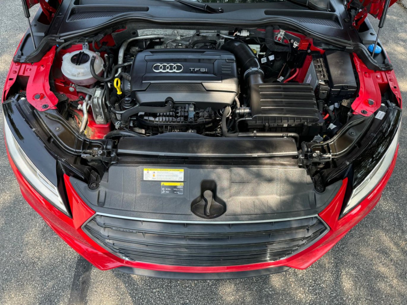 /akmautomotiveltd/2016-Audi-TT-029248124899344585.jpg
