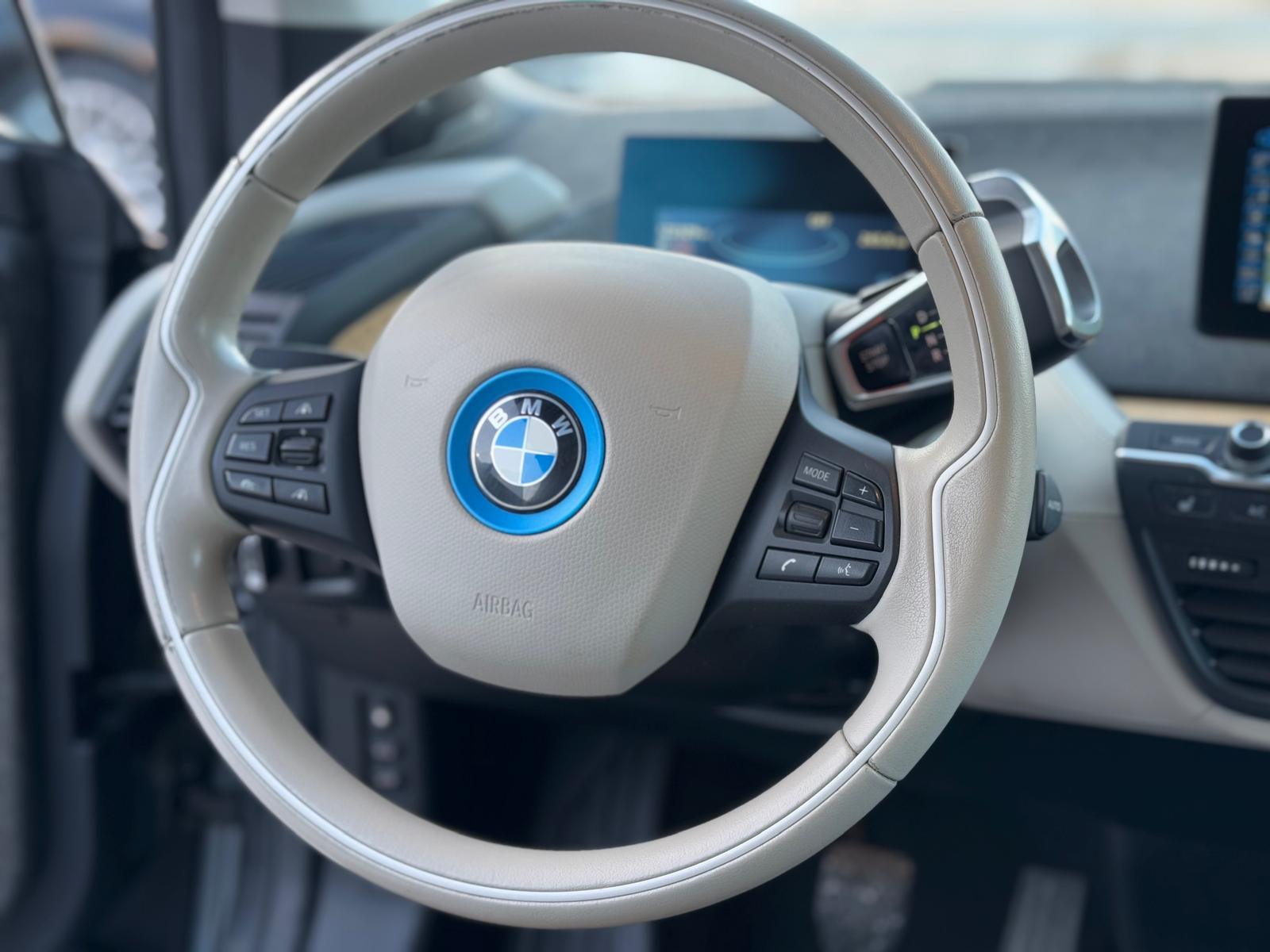 /akmautomotiveltd/2016-BMW-I3-05306459389929419.jpg