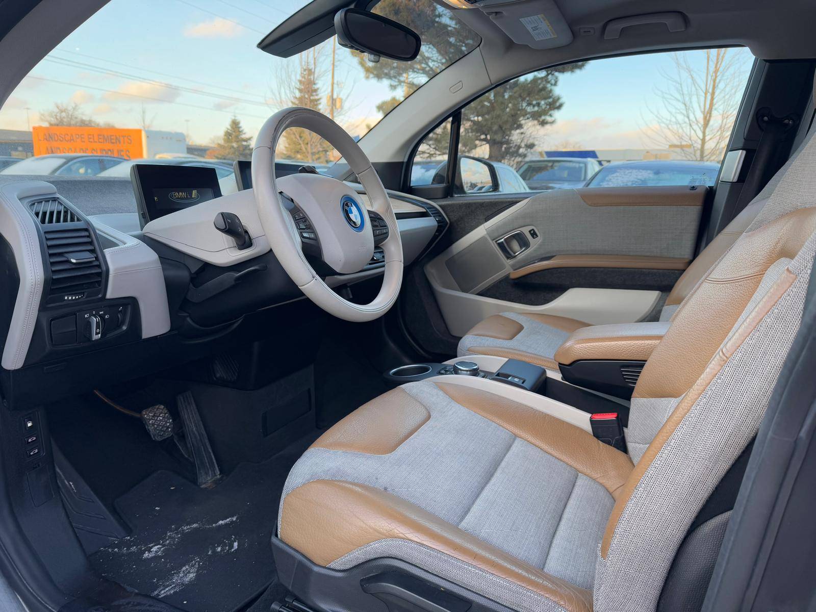 /akmautomotiveltd/2016-BMW-I3-8328604780887743.jpg