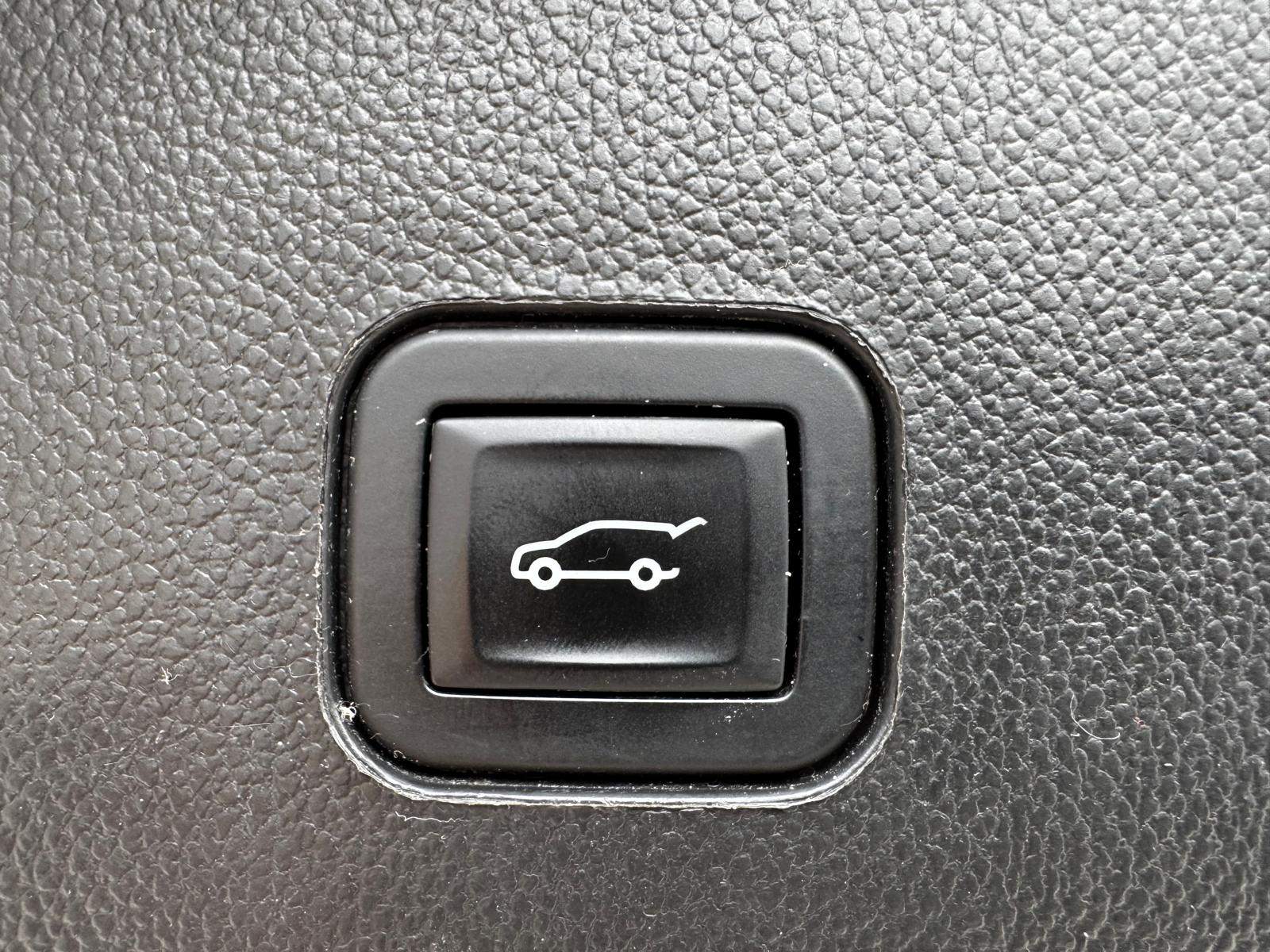 /akmautomotiveltd/2016-Cadillac-SRX-00947191771777689.jpg