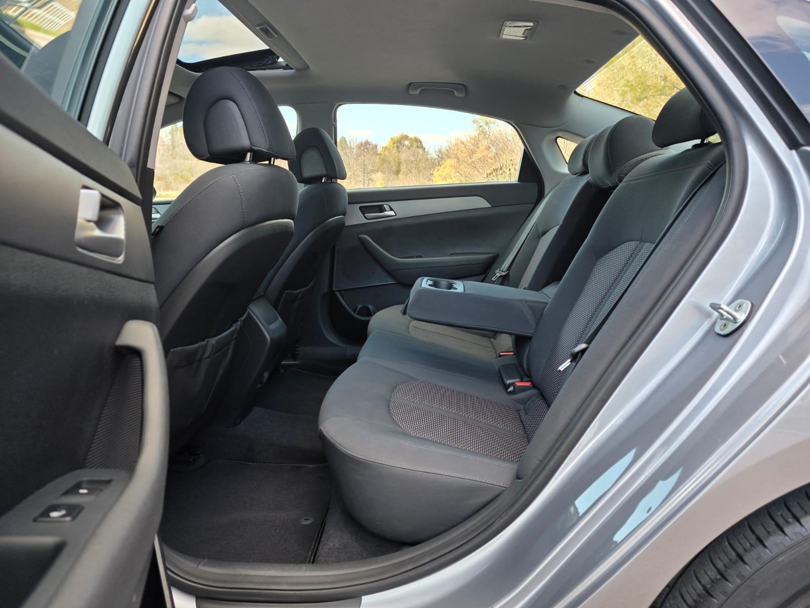 /akmautomotiveltd/2016-Hyundai-Sonata-23746361565216545.jpg