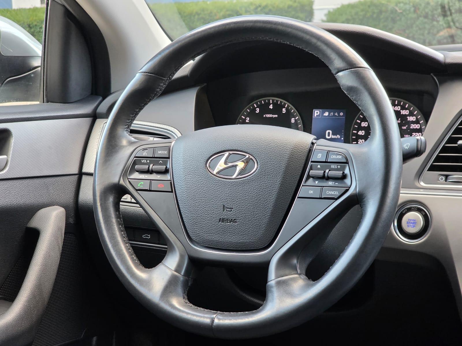 /akmautomotiveltd/2016-Hyundai-Sonata-25690259609487076.jpg