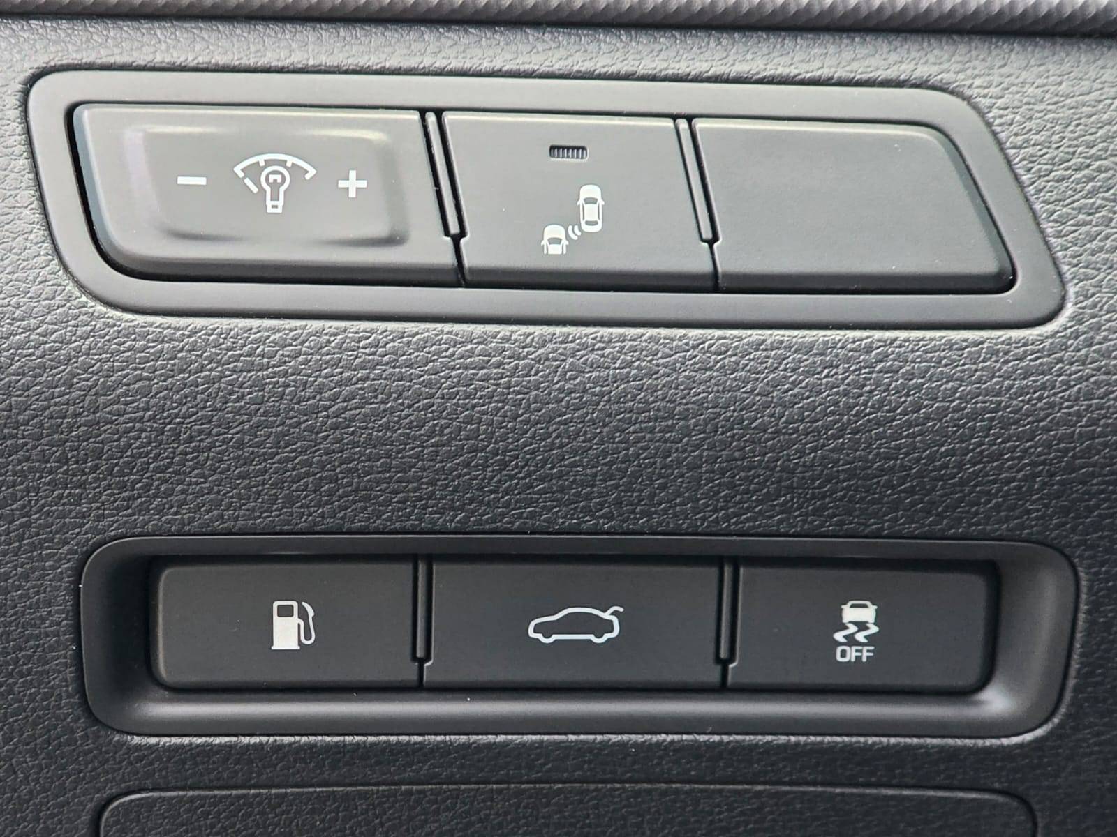 /akmautomotiveltd/2016-Hyundai-Sonata-46256174926042504.jpg