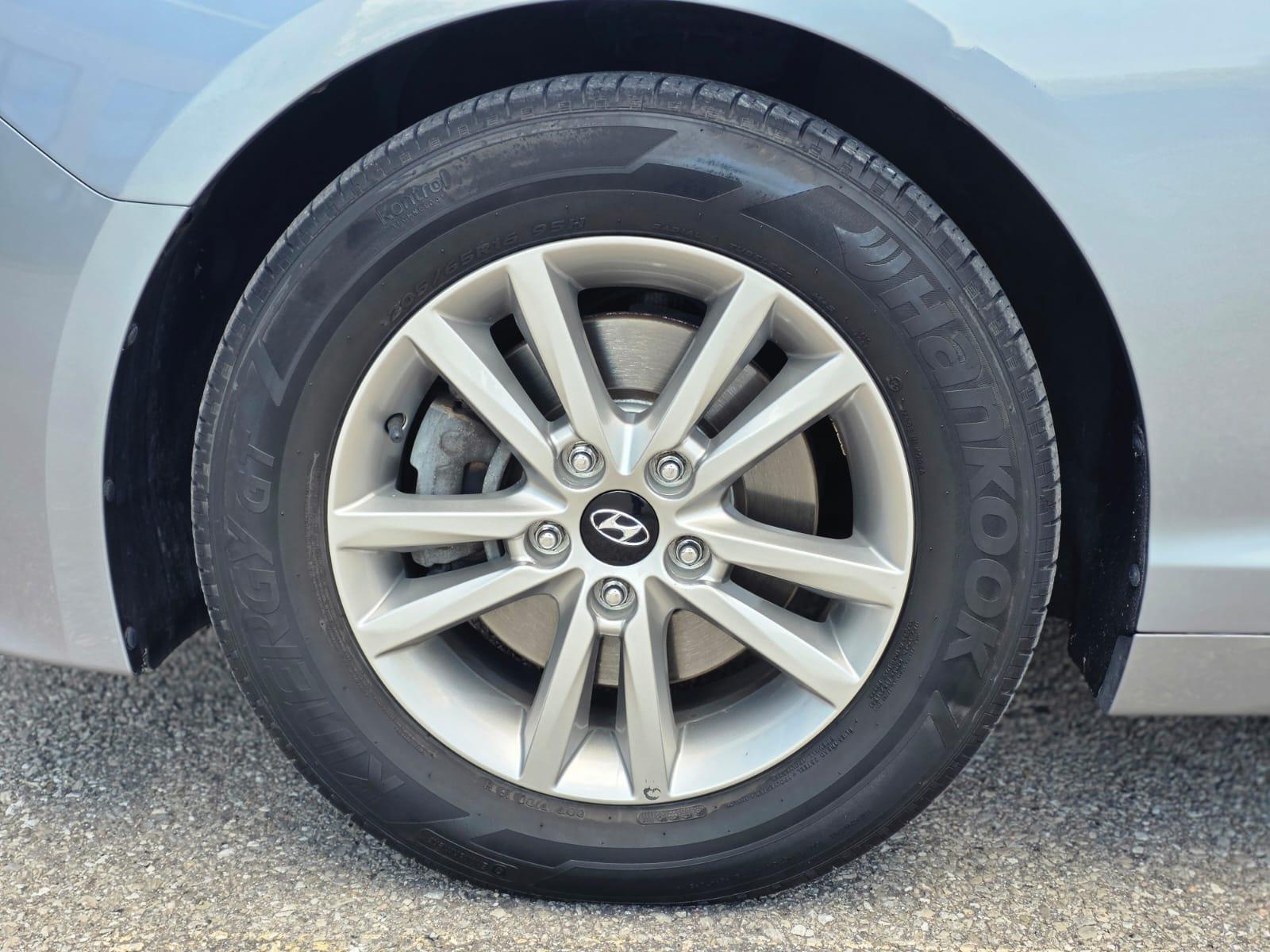 /akmautomotiveltd/2016-Hyundai-Sonata-7518757207215008.jpg